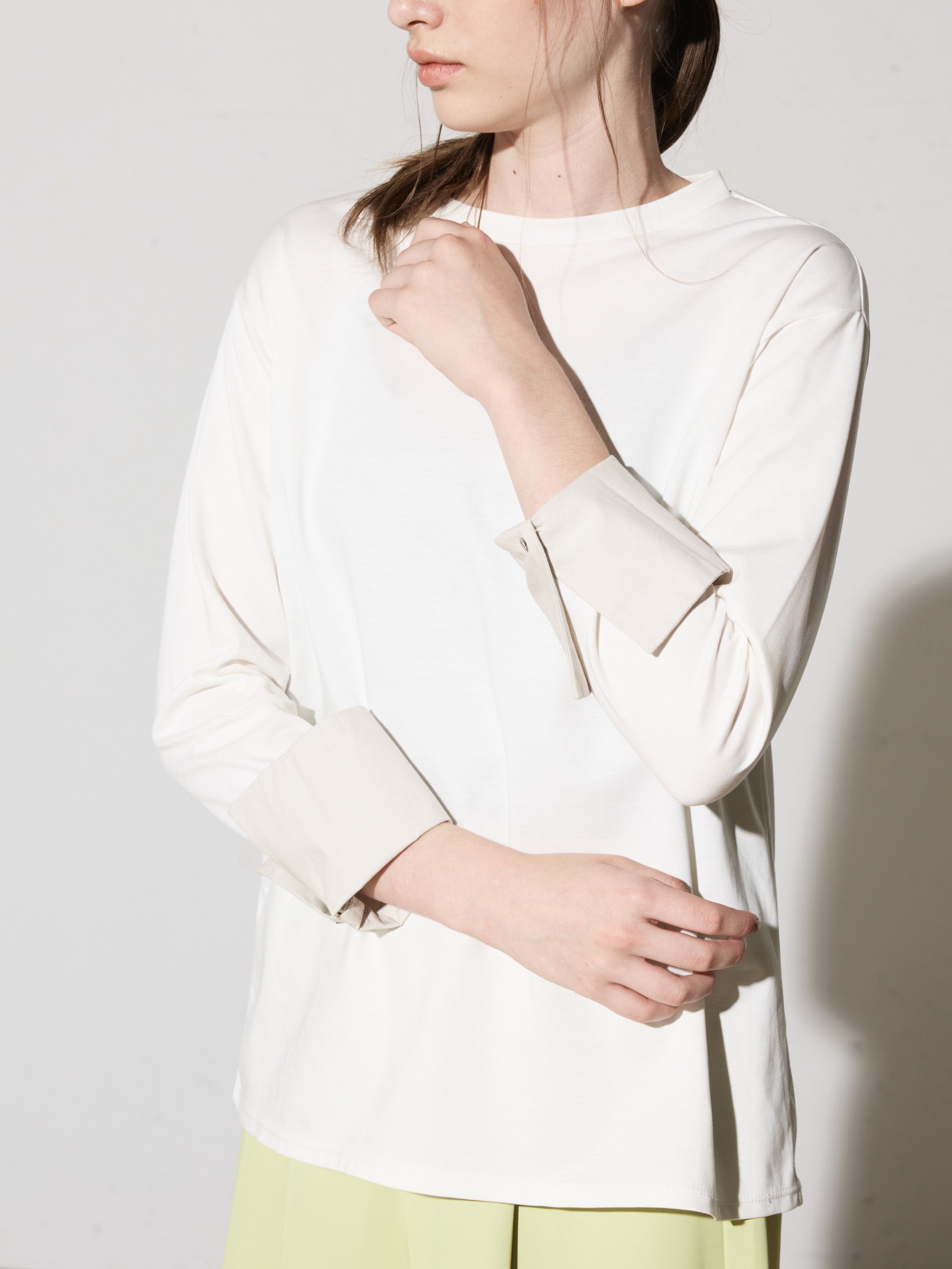 cuff switch pullover