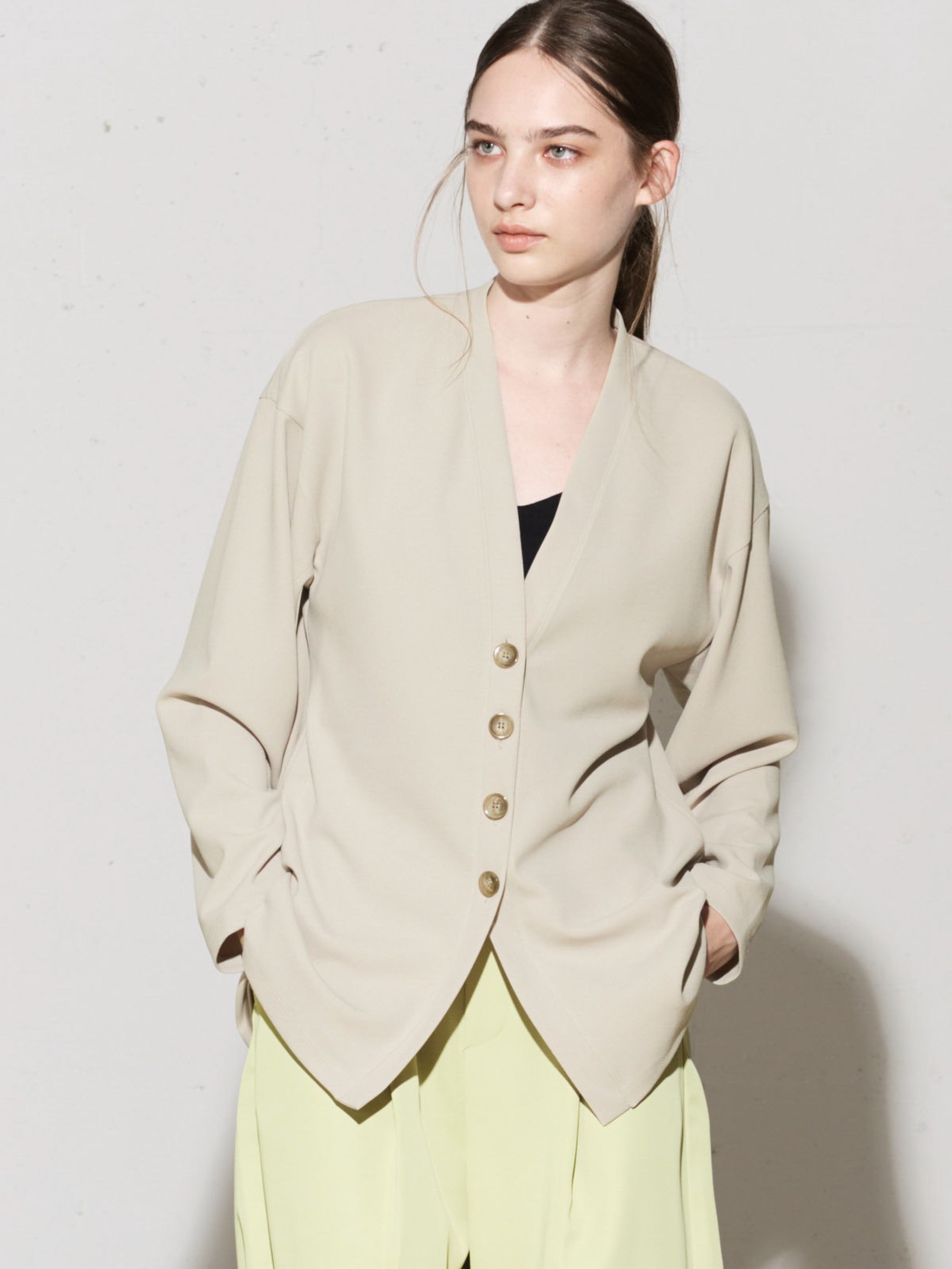 shaped design cardigan