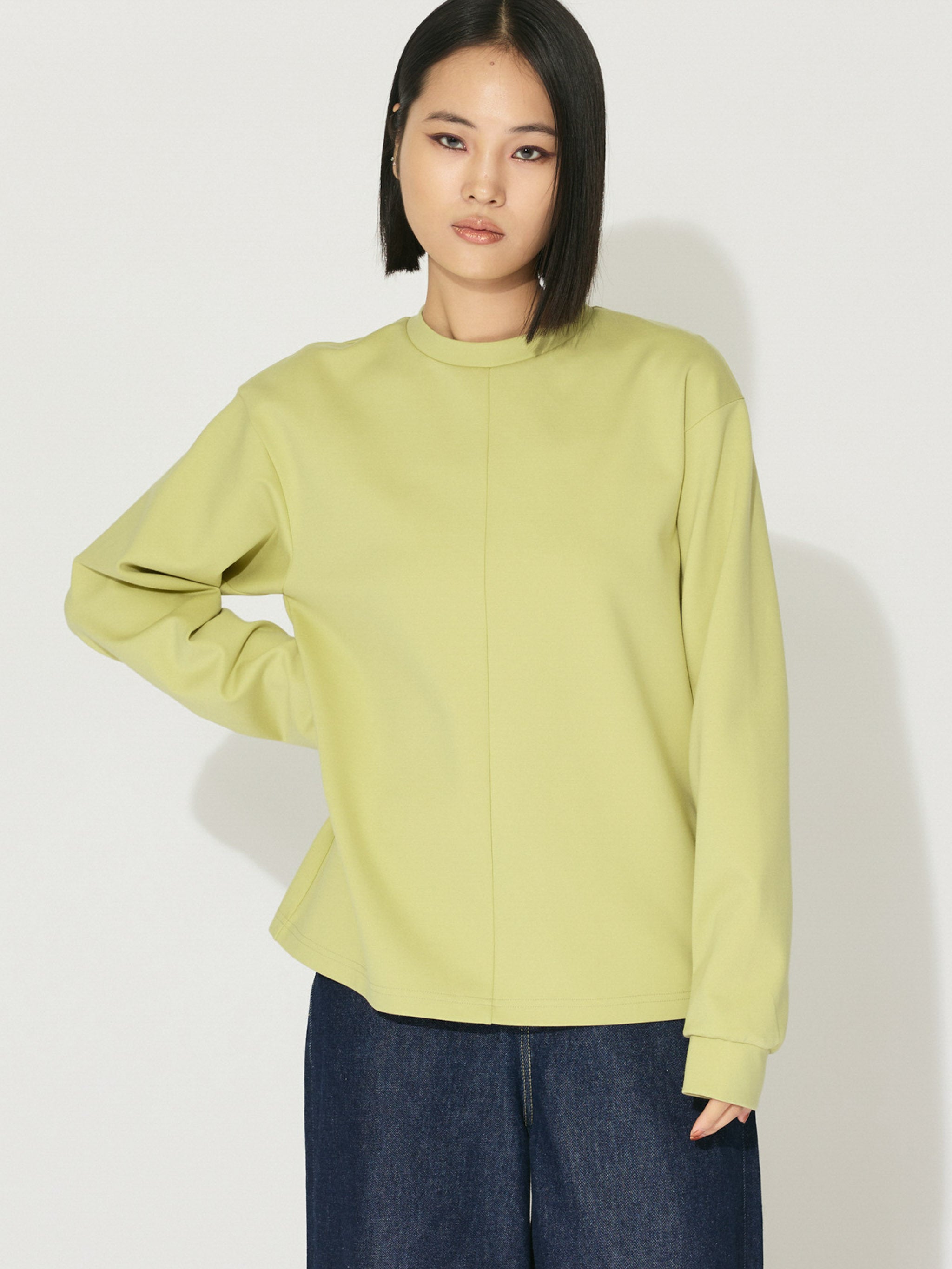 front seam long t-shirt