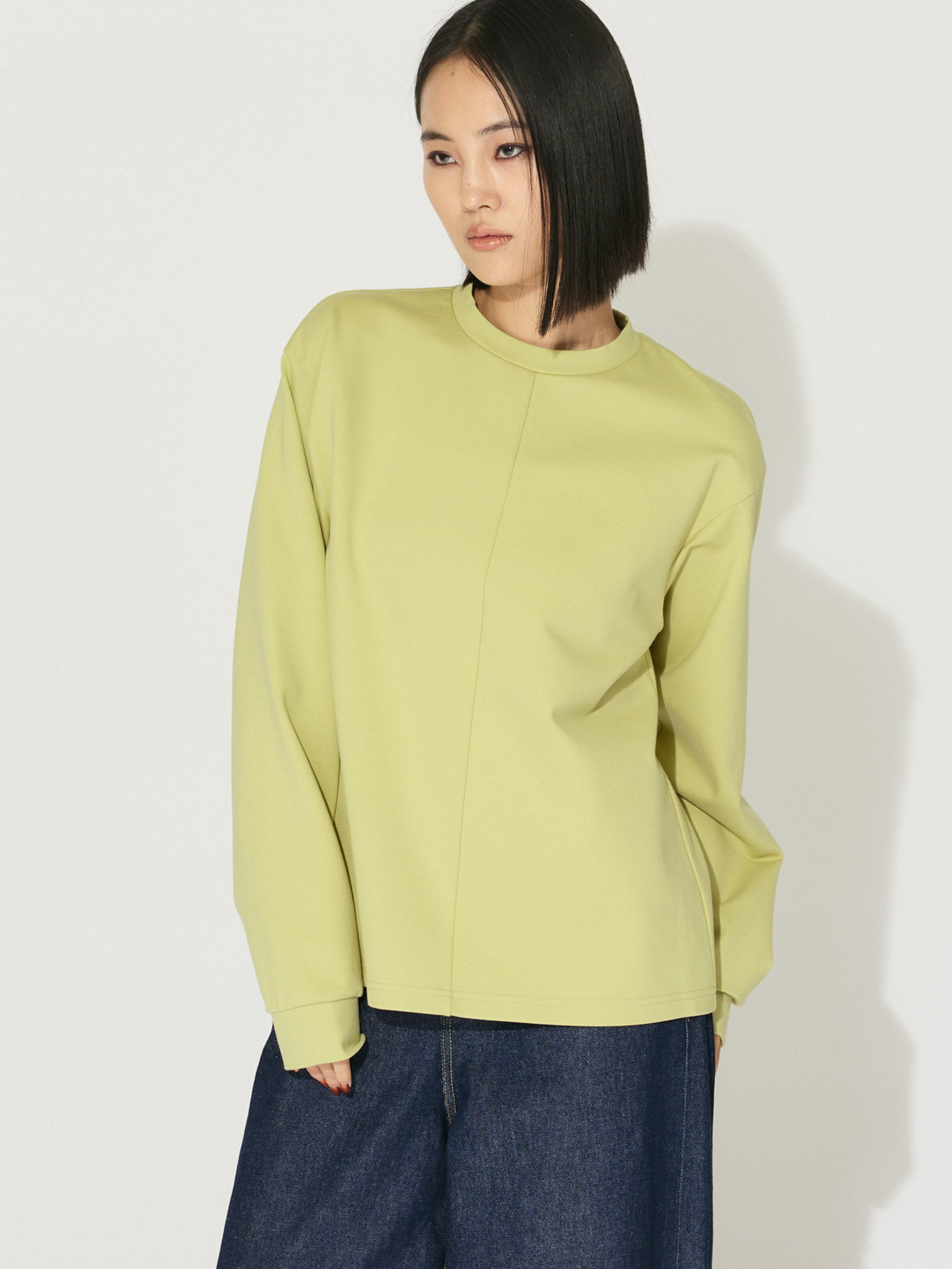 front seam long t-shirt