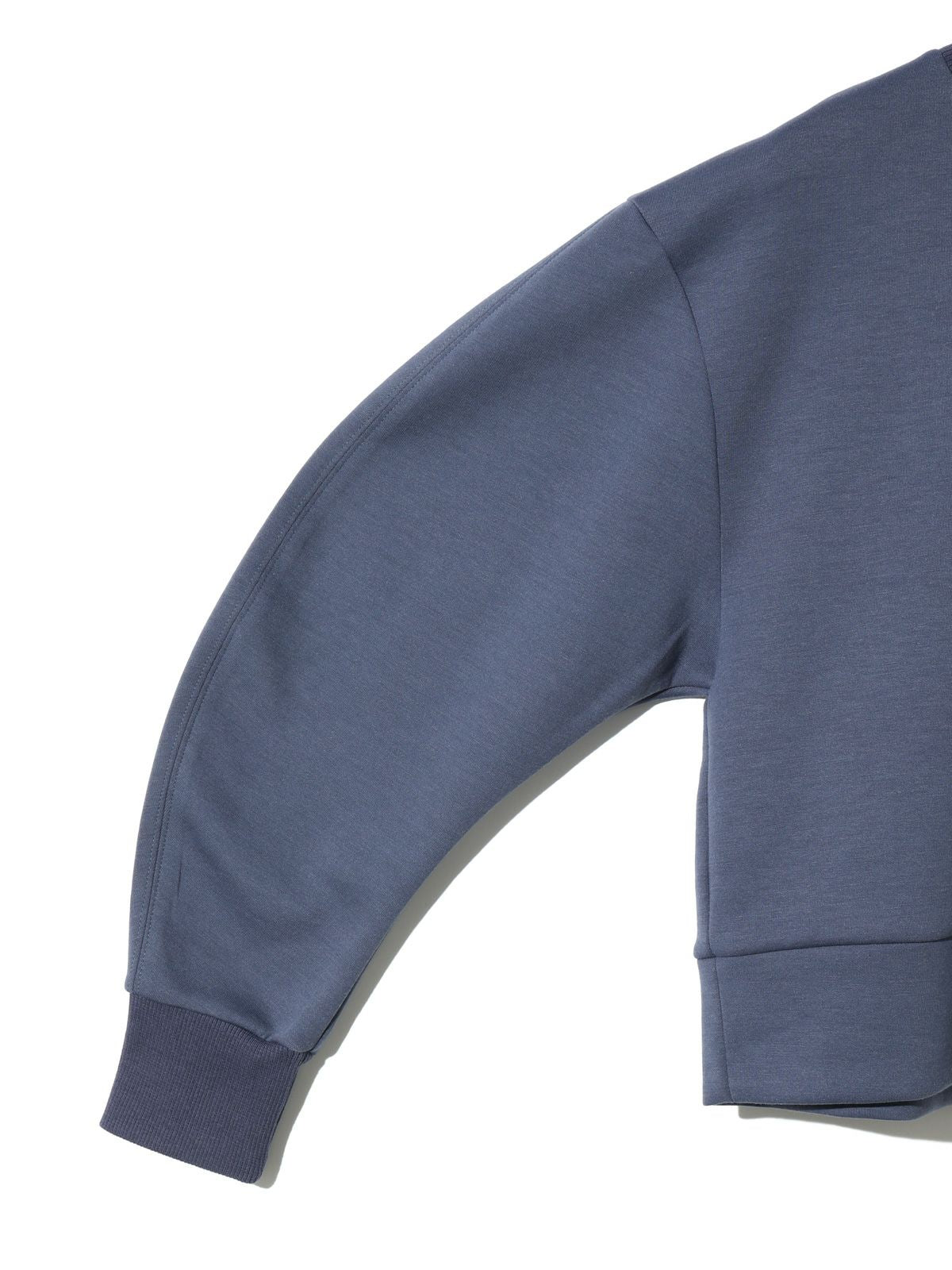 curve sleeve double-knit pullover