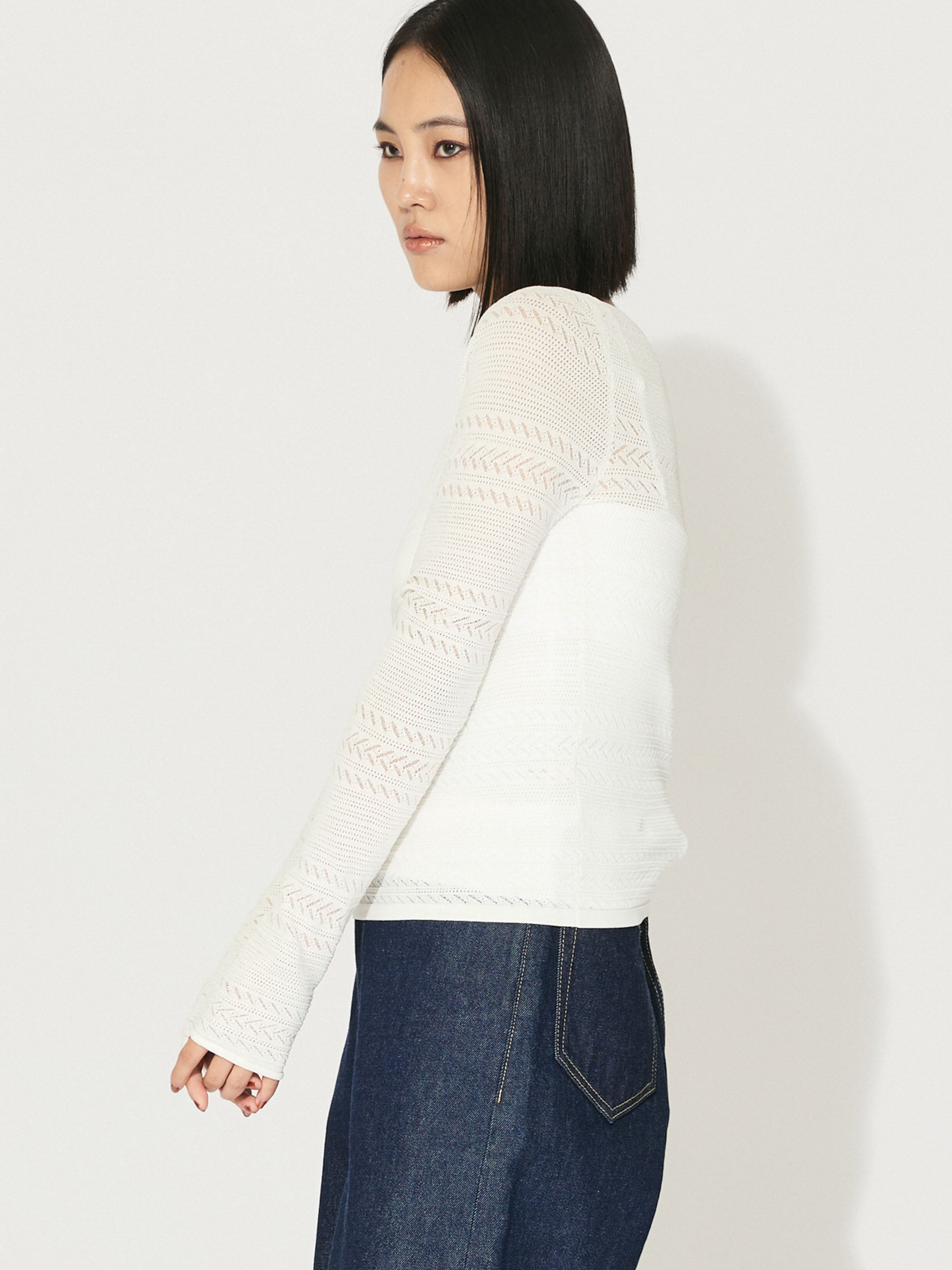 lace knit tight pullover