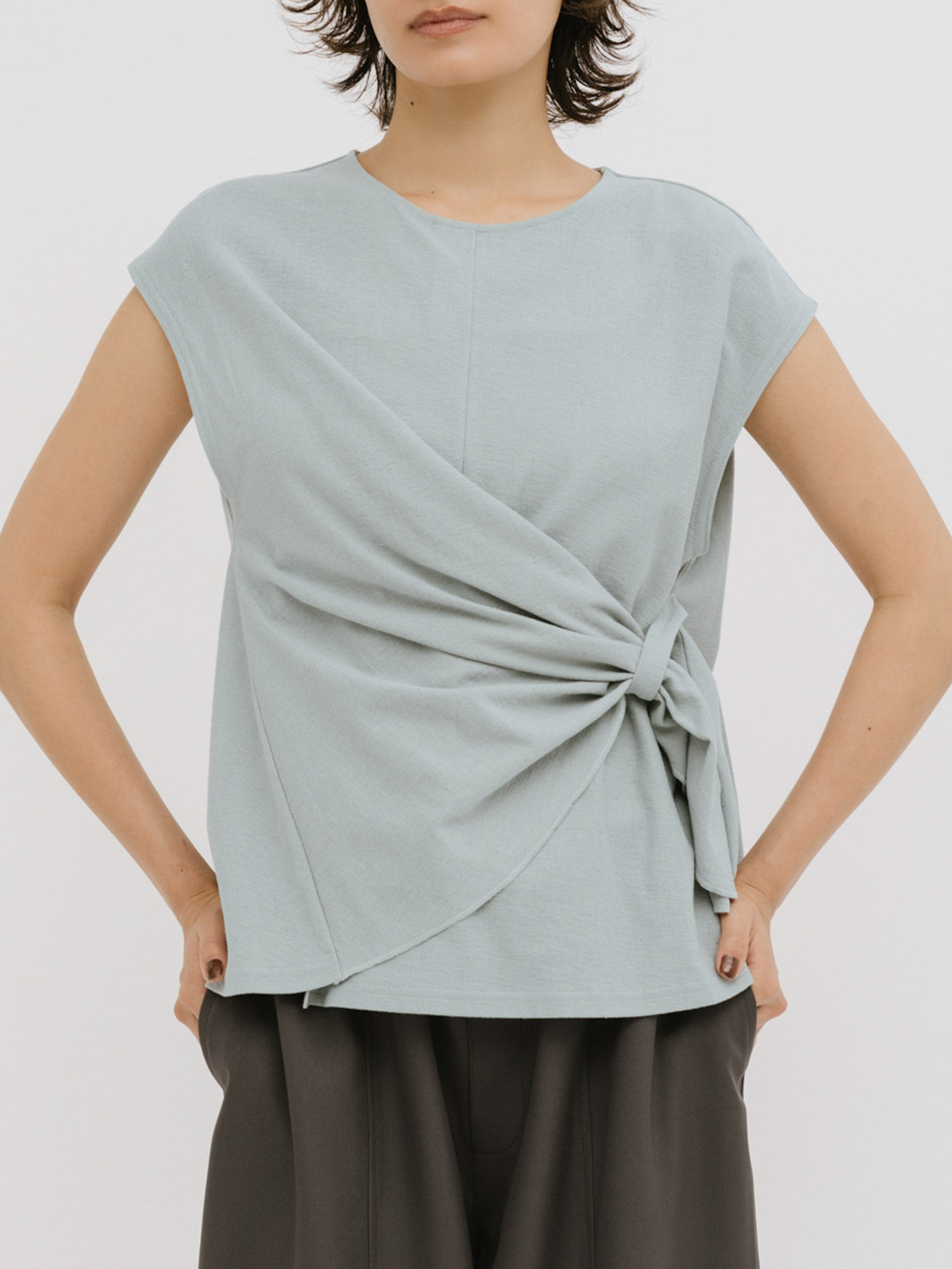 drape twist sleeveless