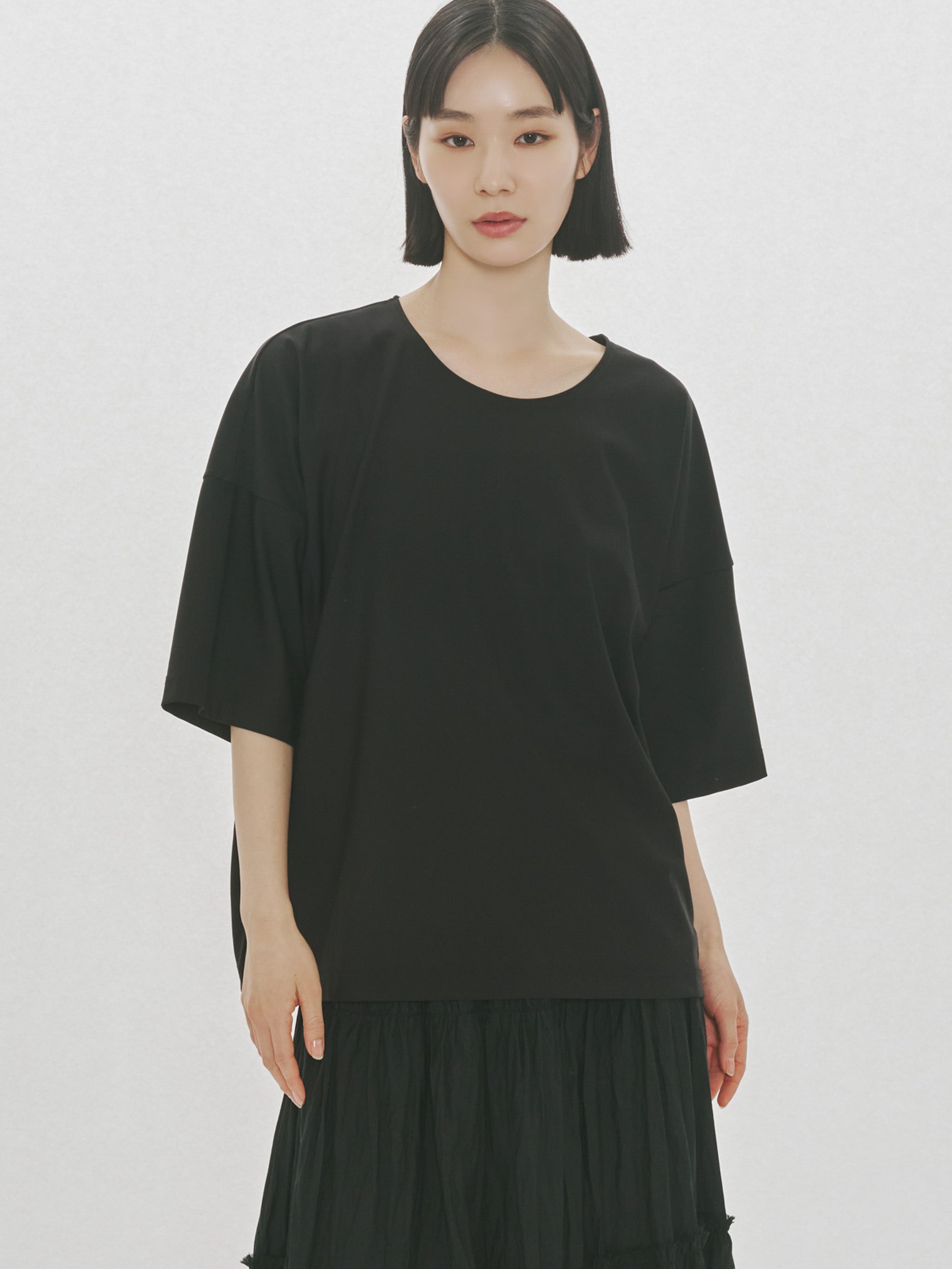 essential wide T