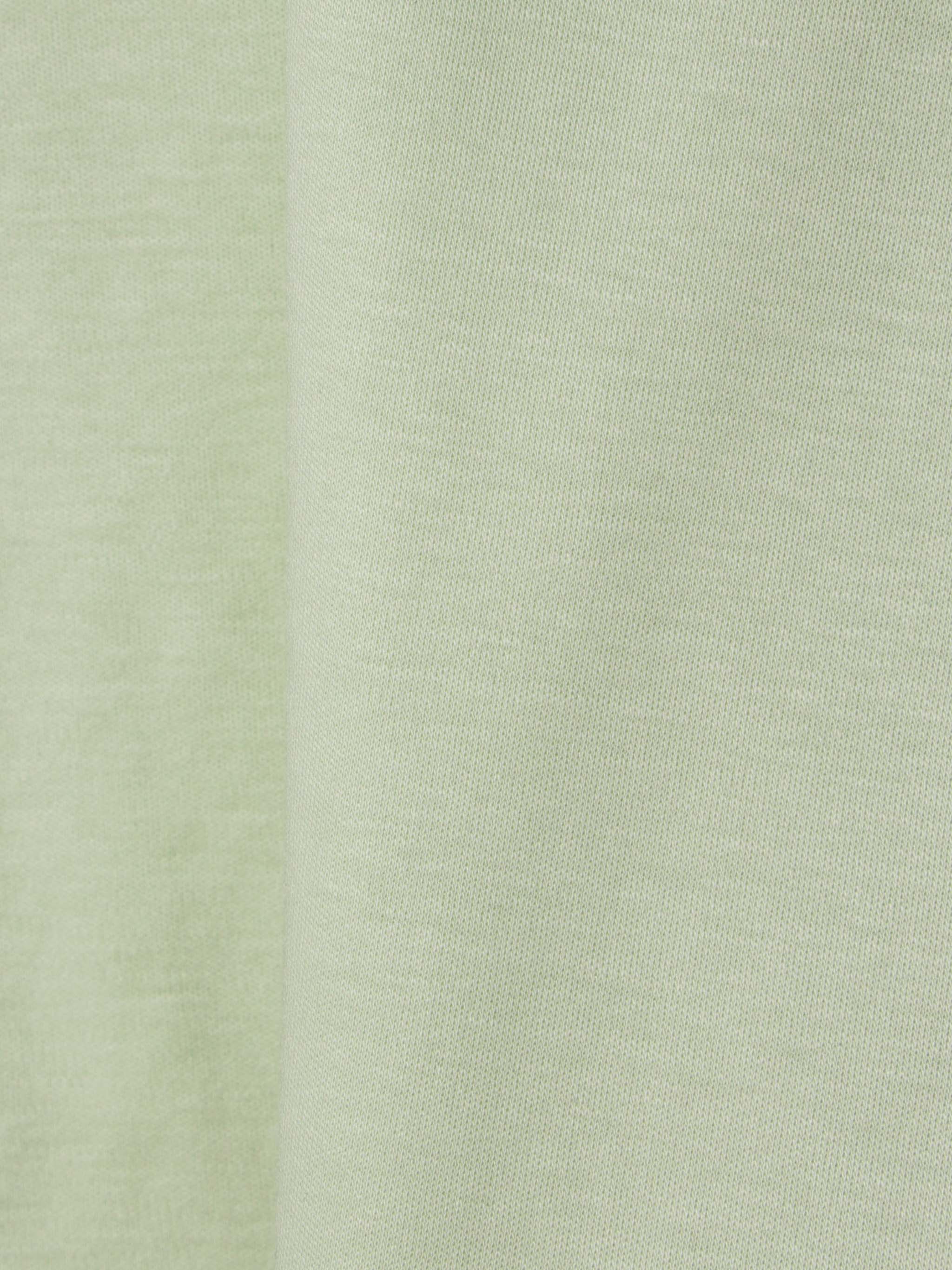waist tuck smooth top