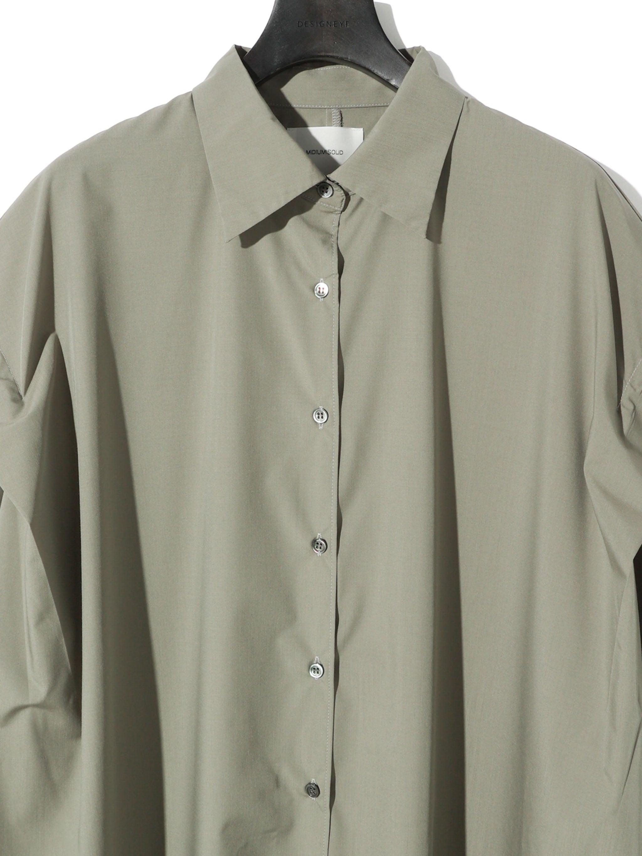 tucked shoulder wide shirt