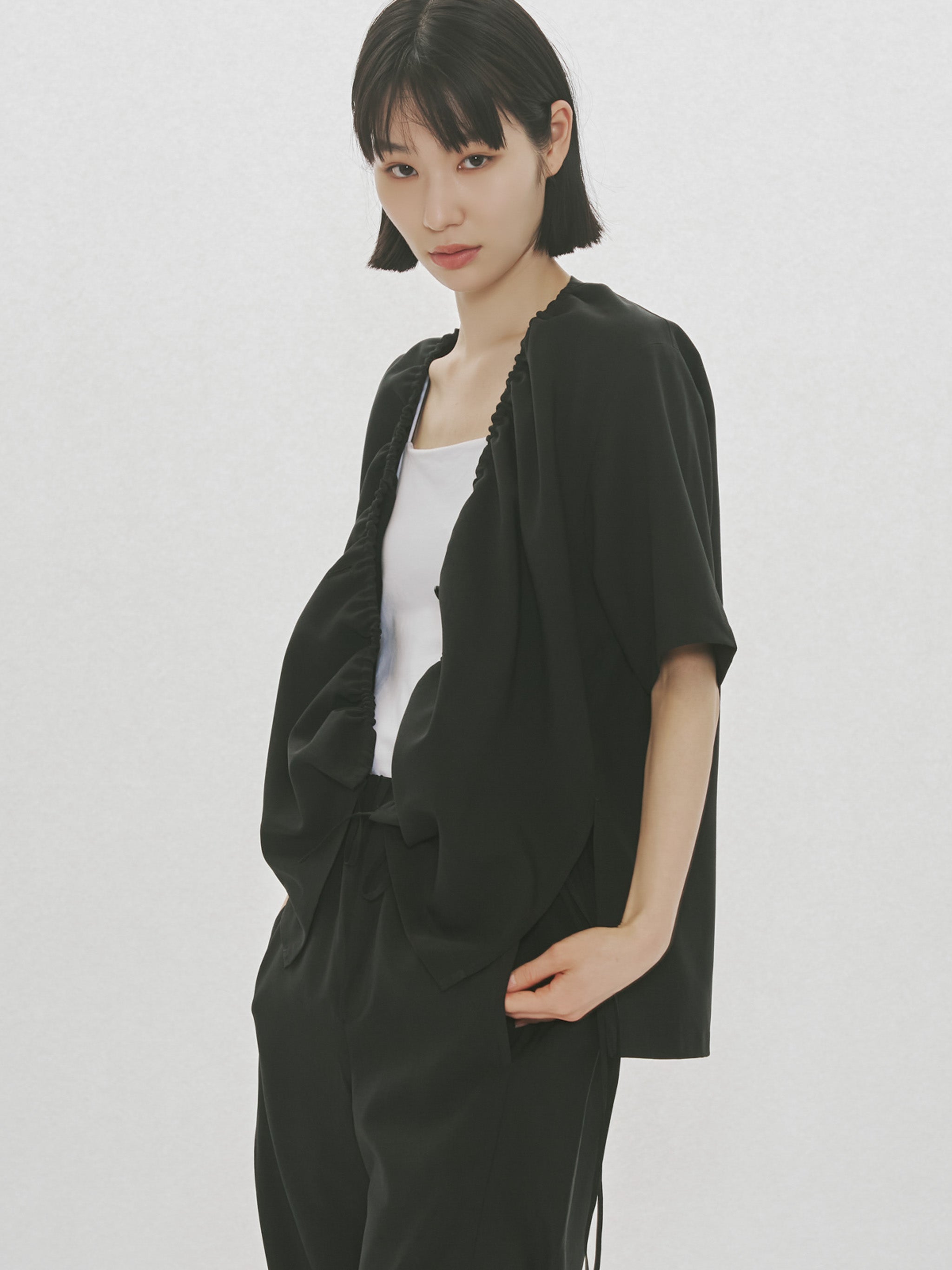 no collar drawstring shirt