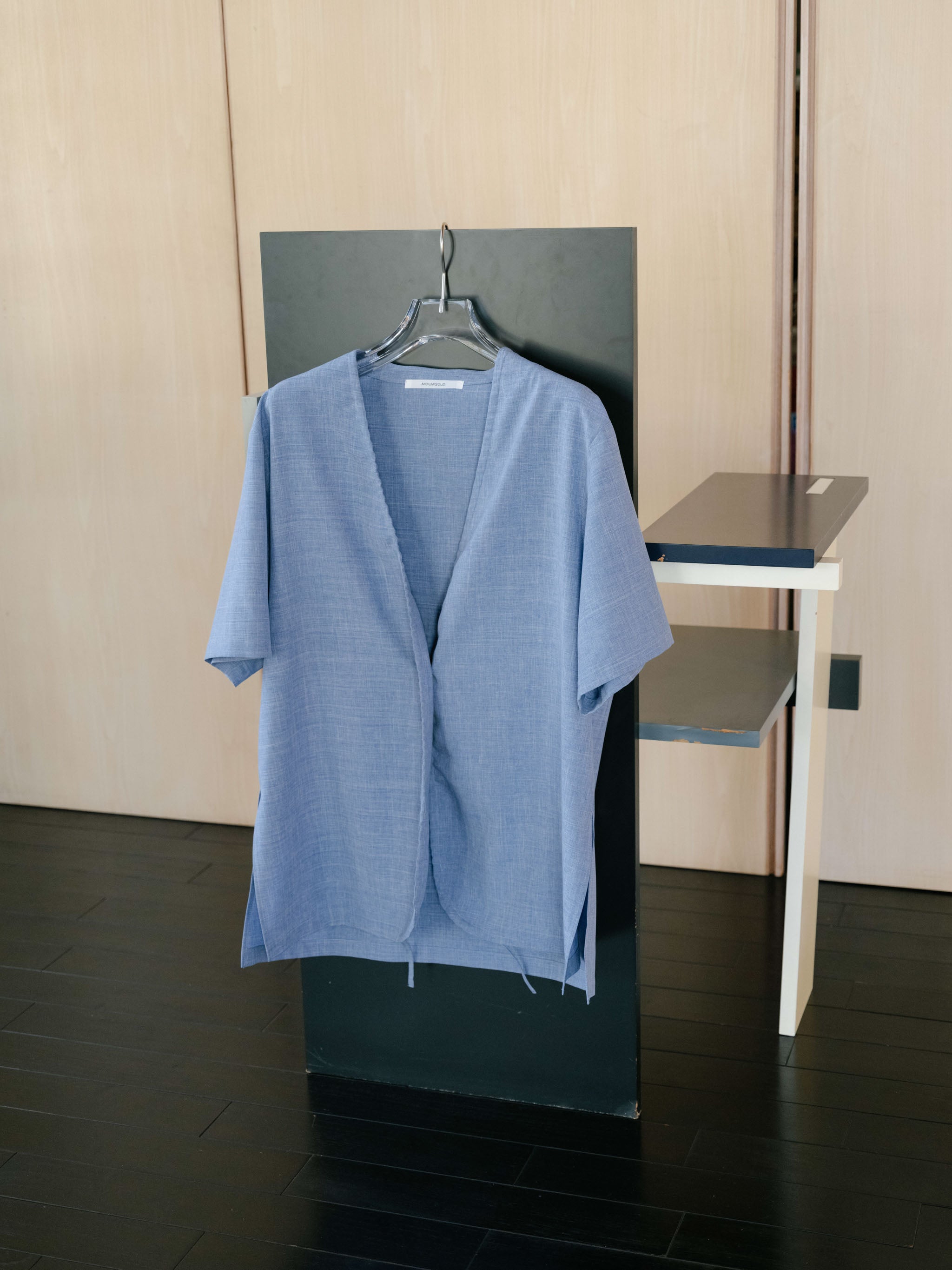 no collar drawstring shirt