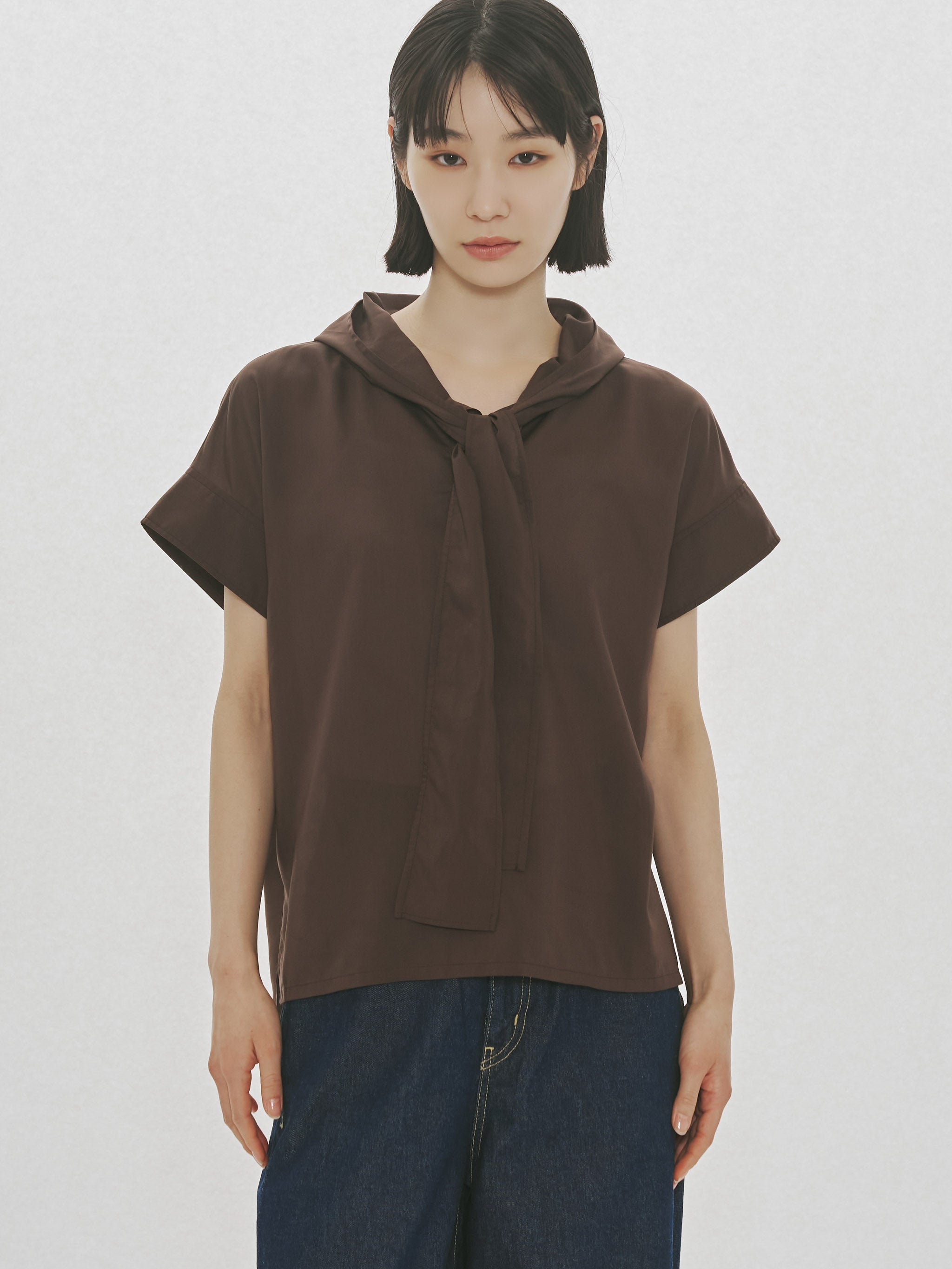 hooded tie wide P/O