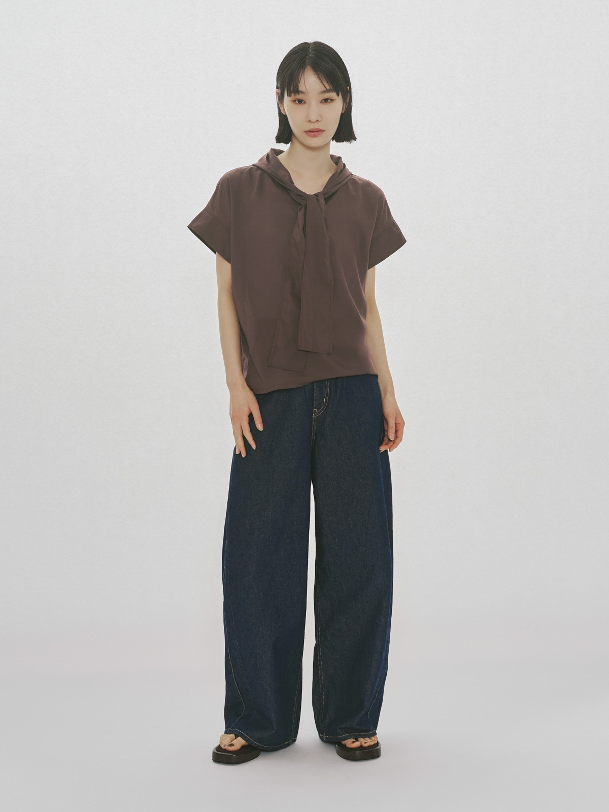 hooded tie wide pullover