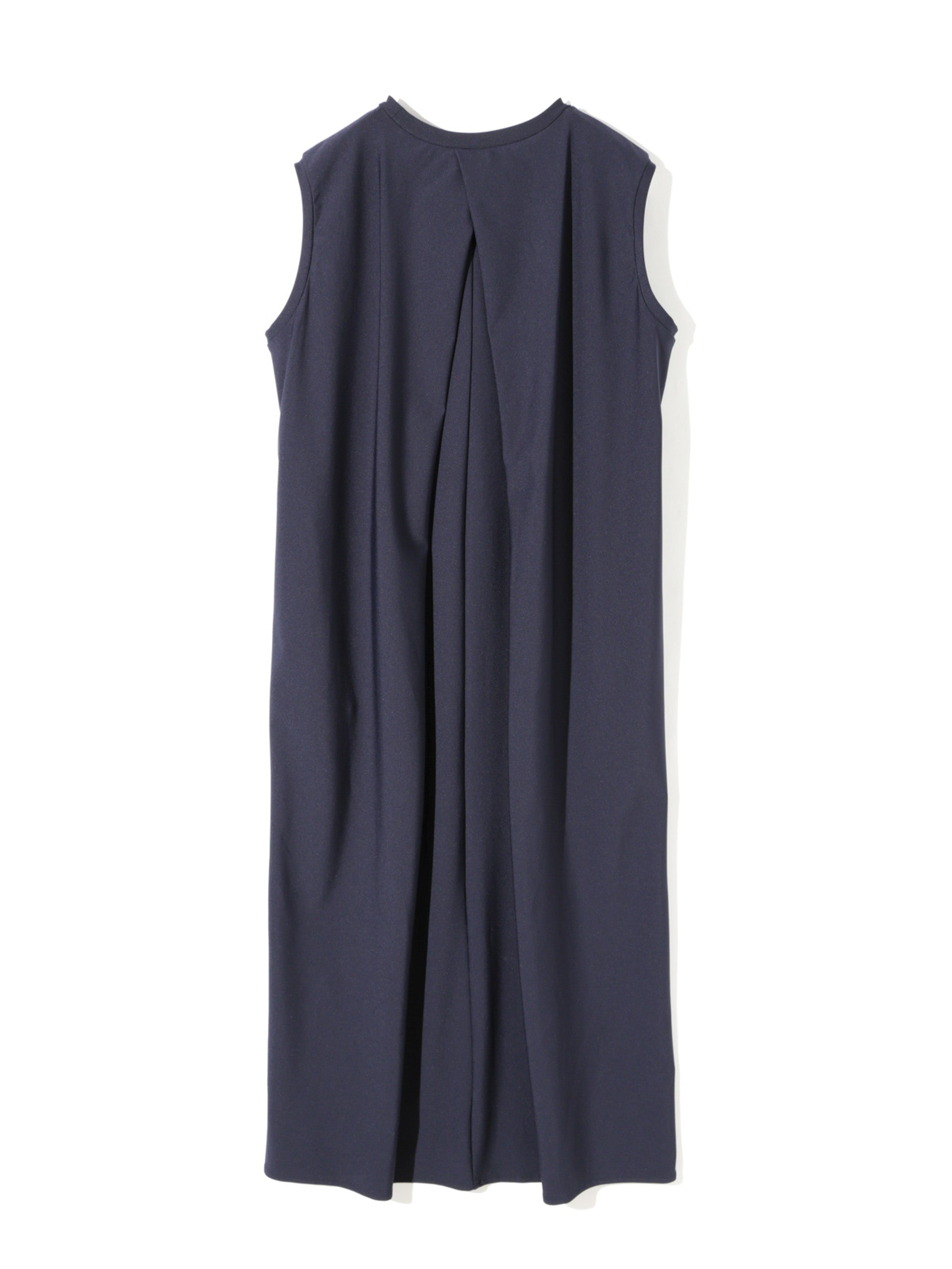 essential back tuck dress
