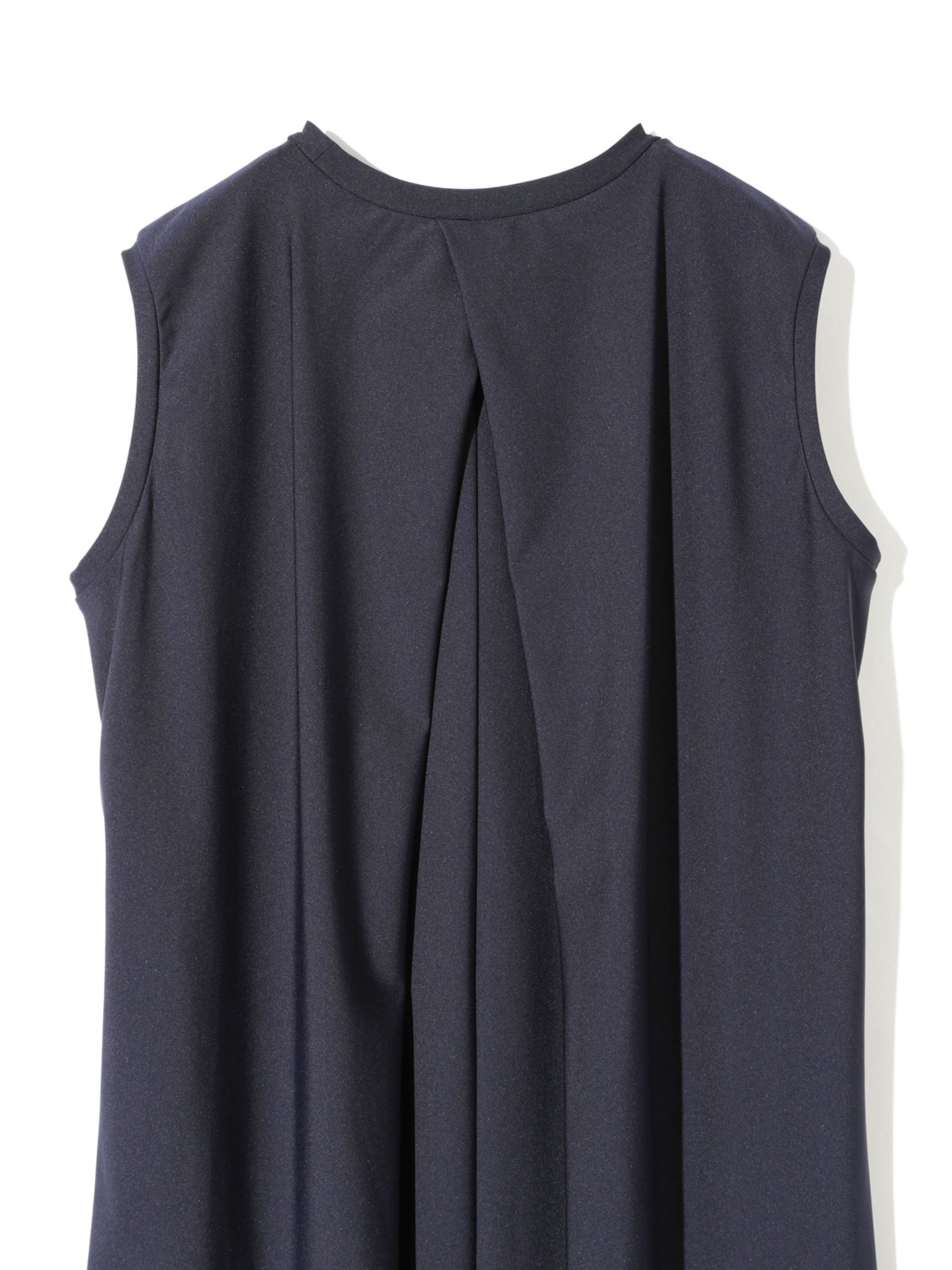 essential back tuck dress