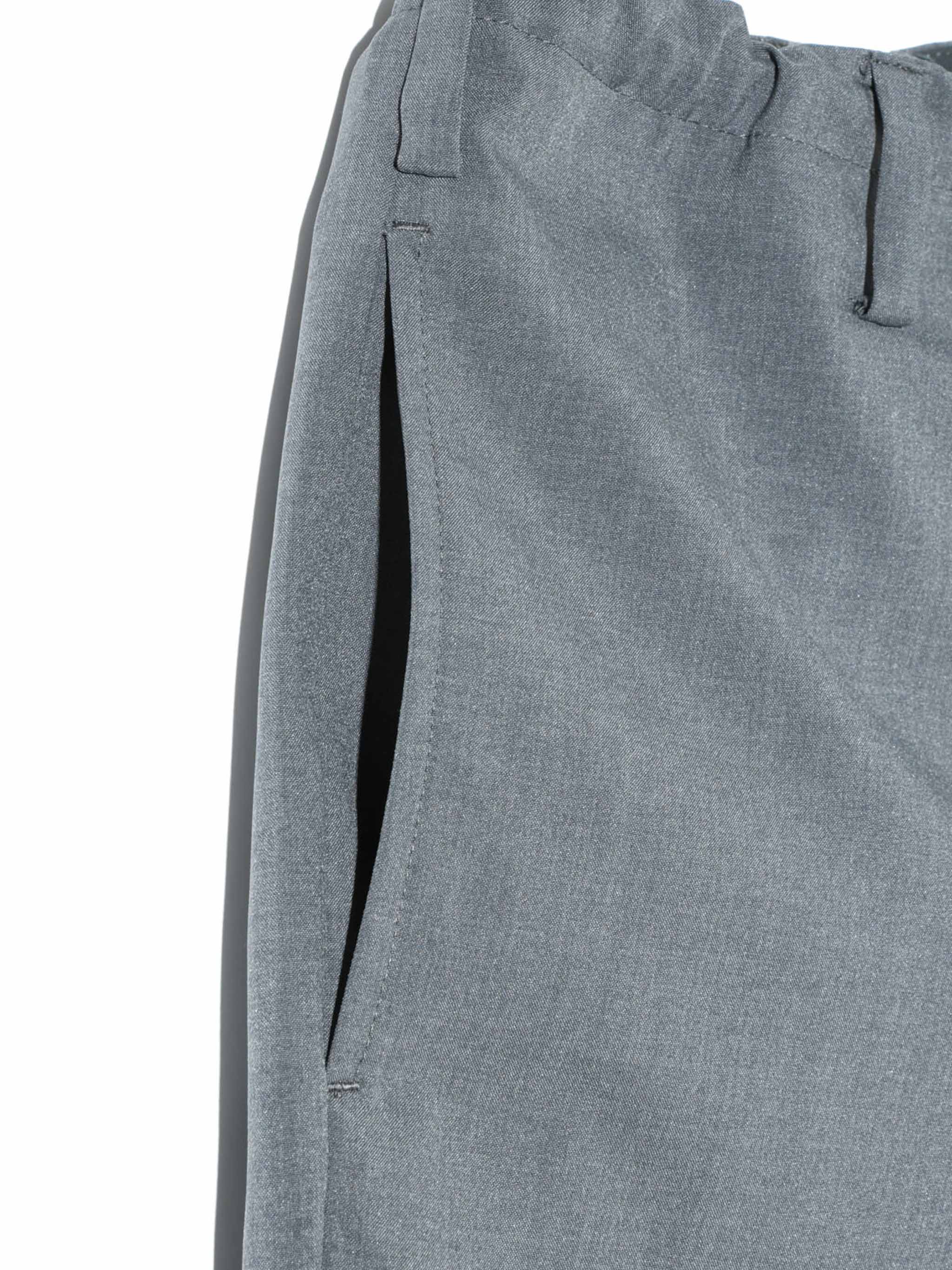 relax tapered pants