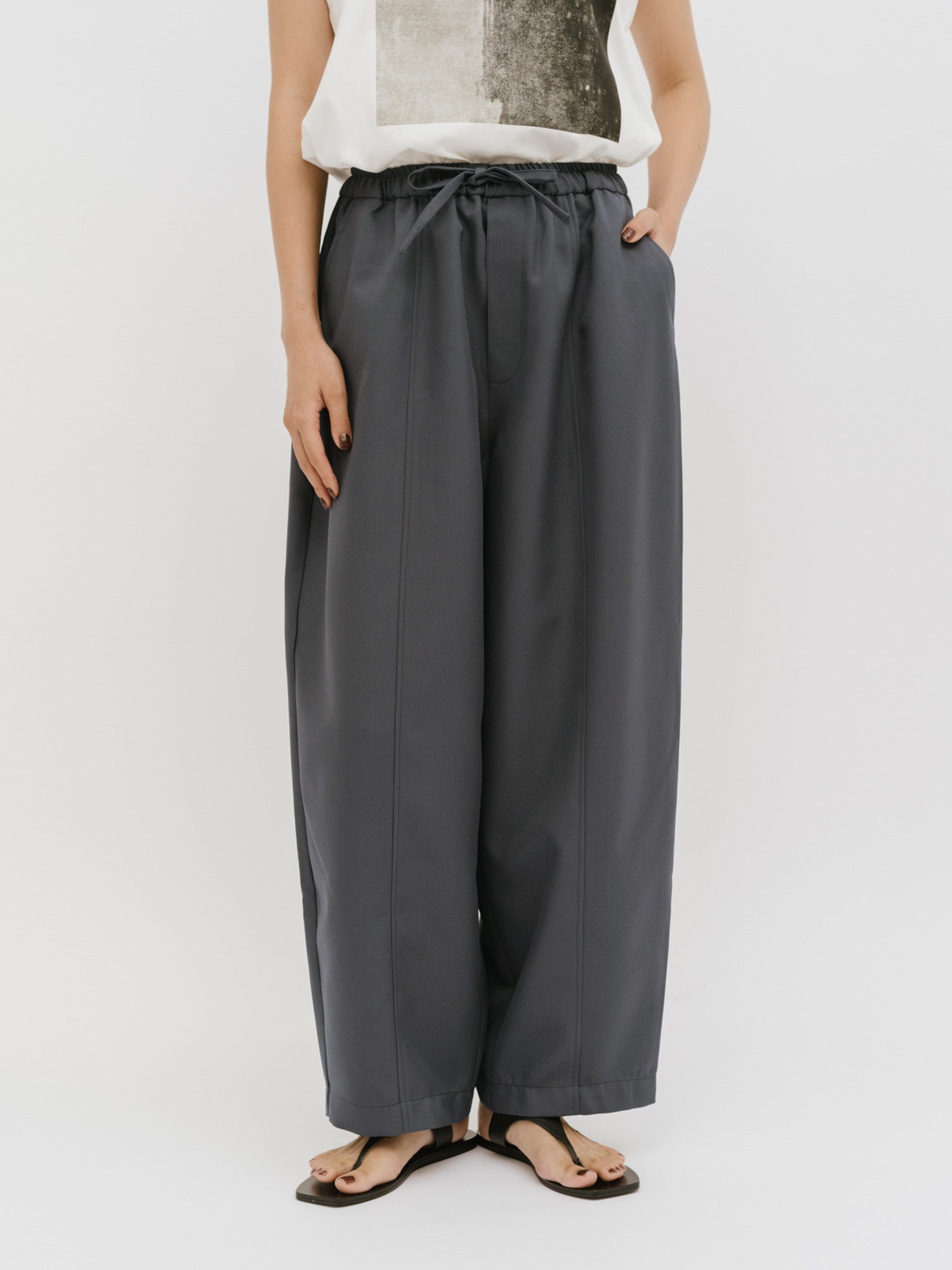barrel form pants