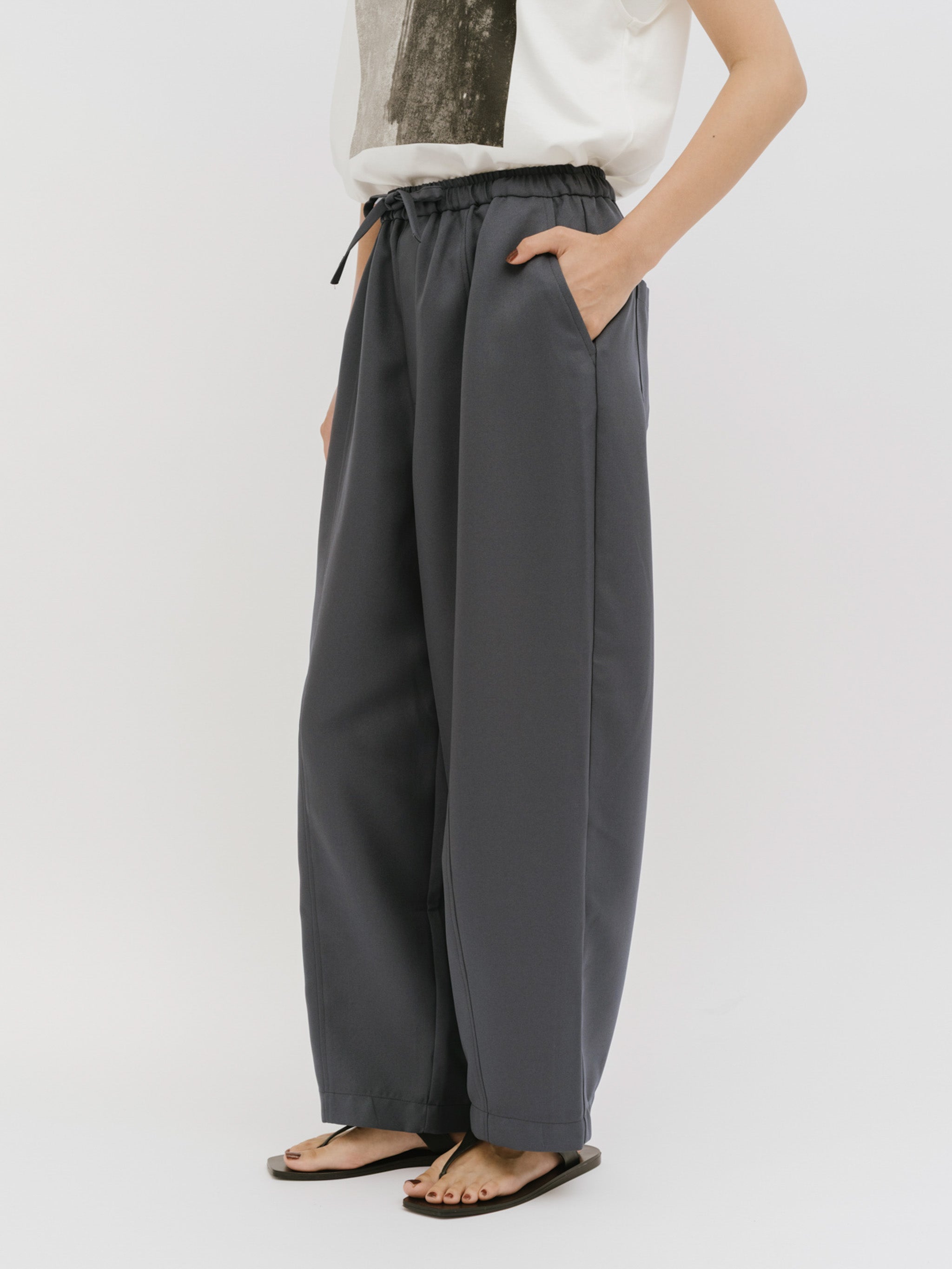 barrel form pants