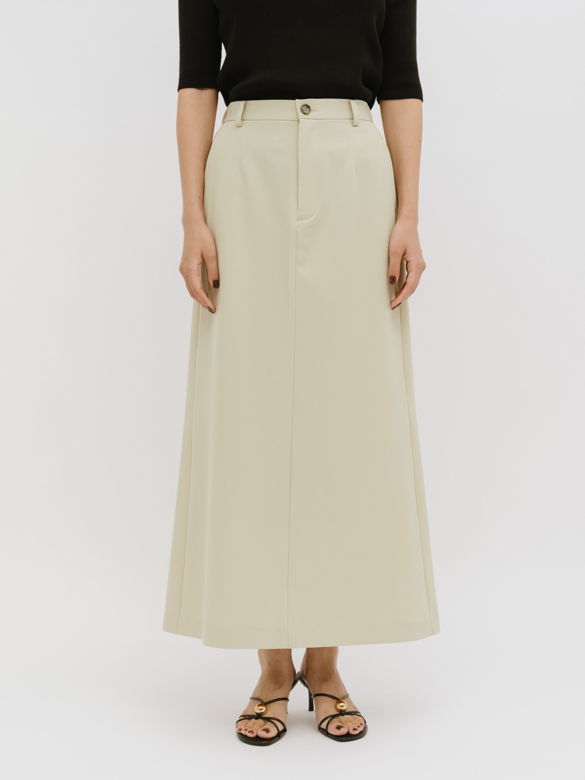 line narrow skirt