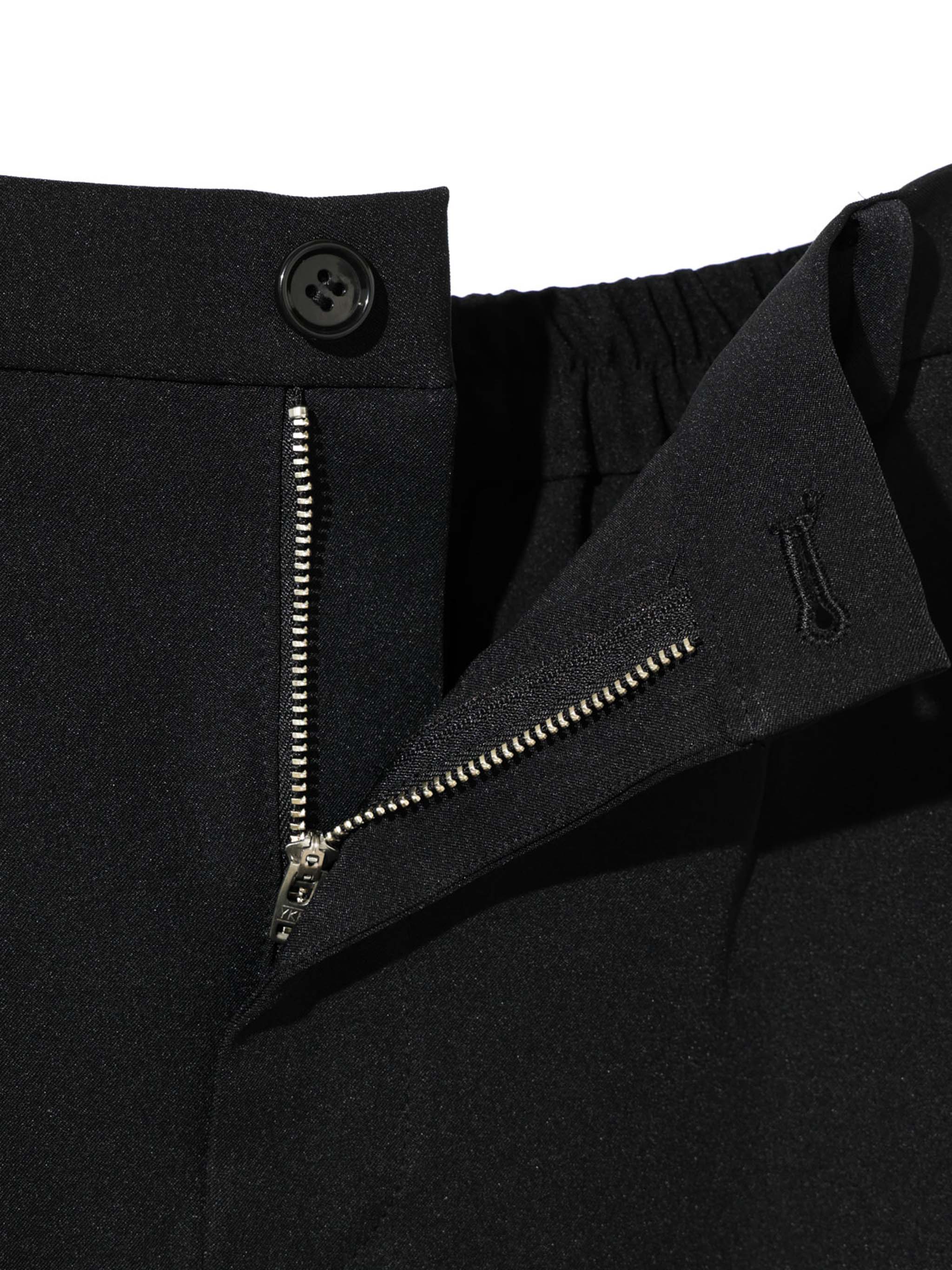 line narrow skirt