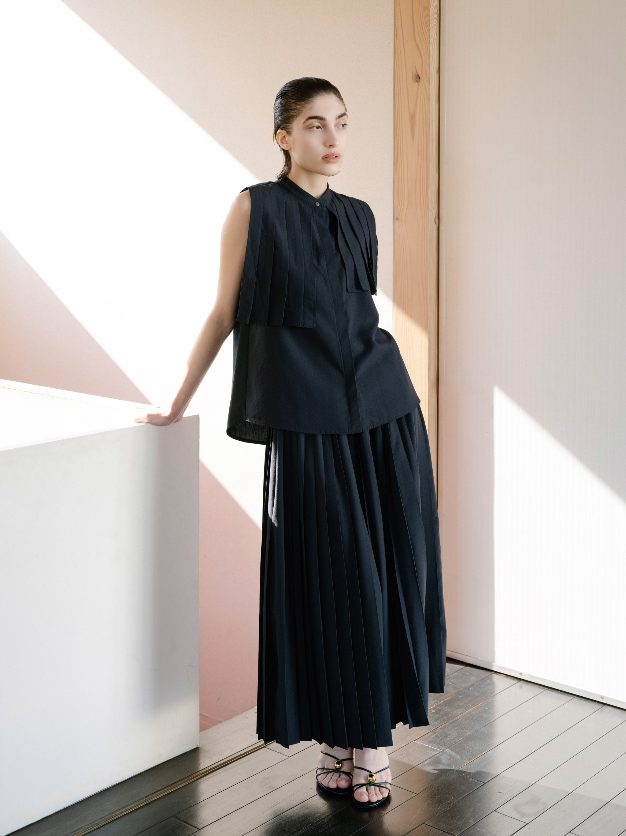 asymmetry pleats SK