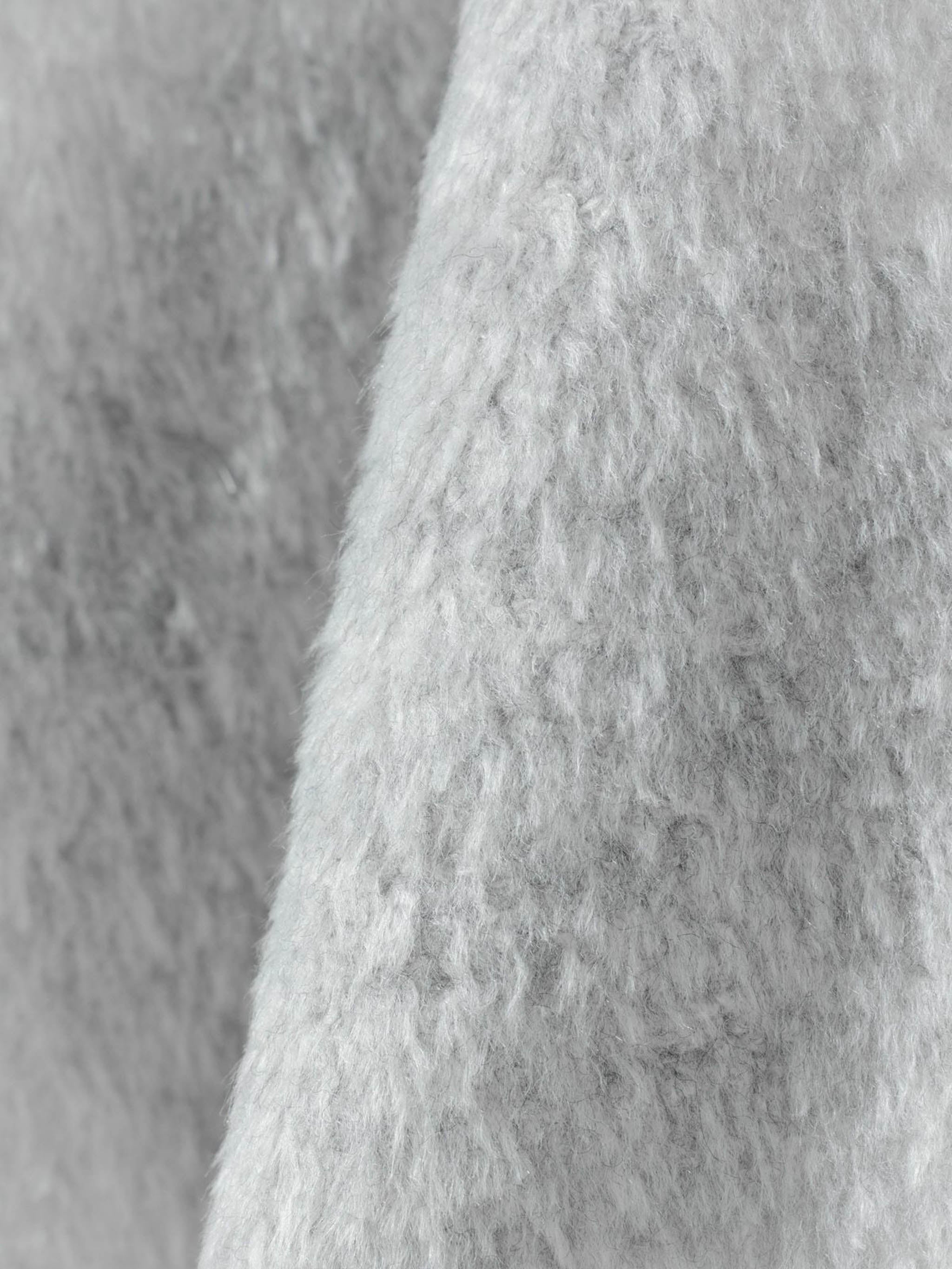 コクーンラウンドカーディガン