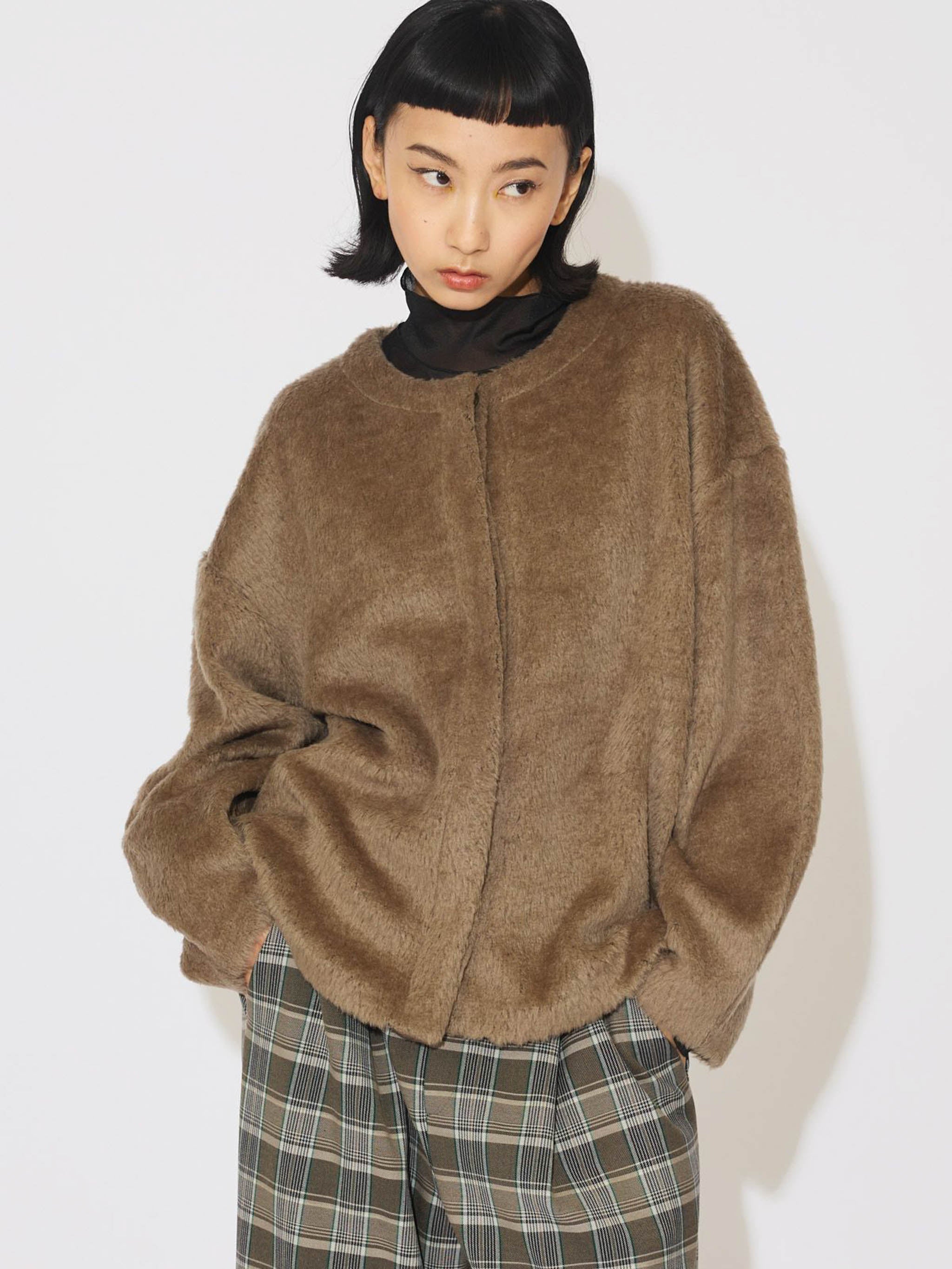 コクーンラウンドカーディガン