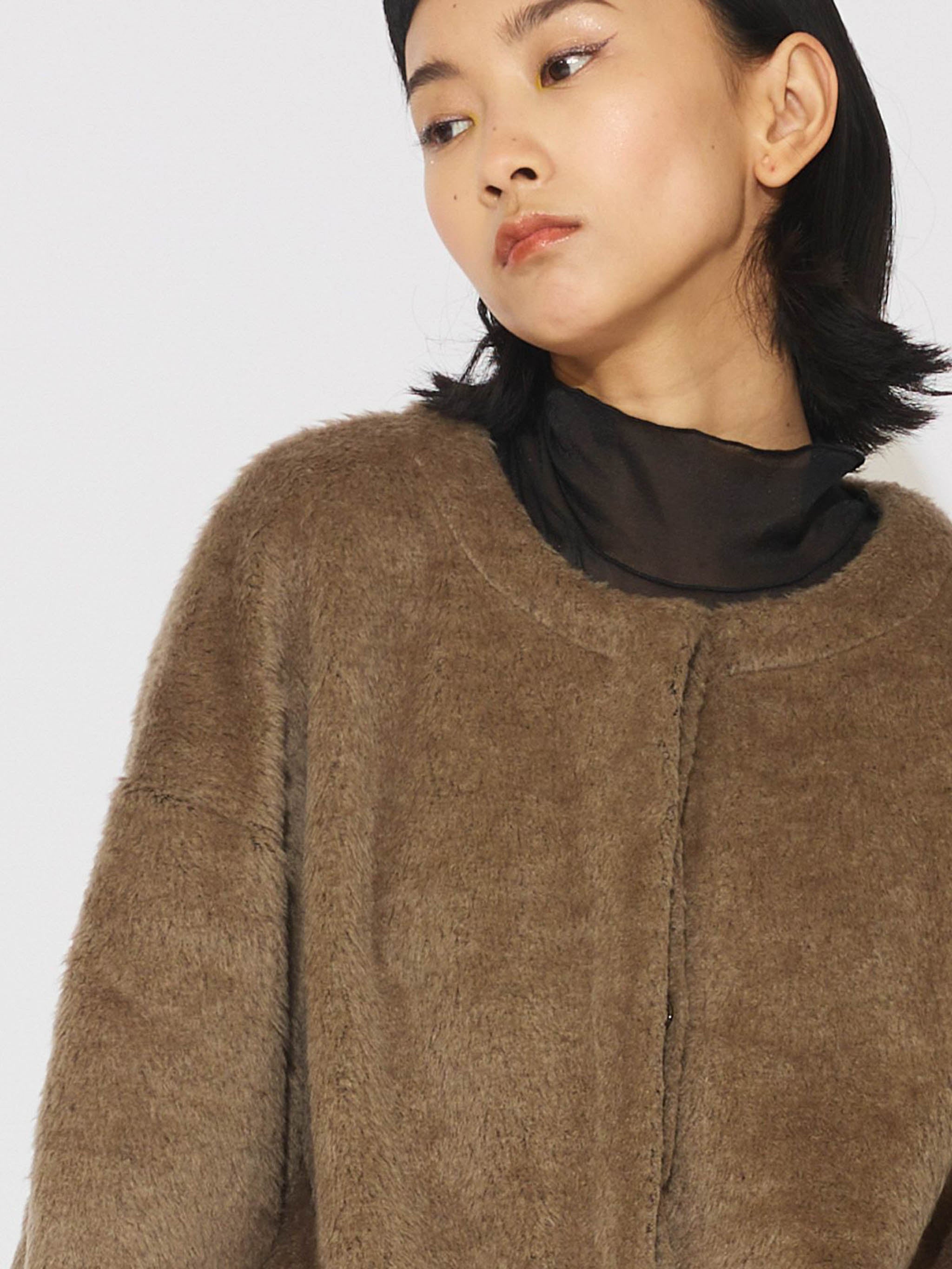 コクーンラウンドカーディガン