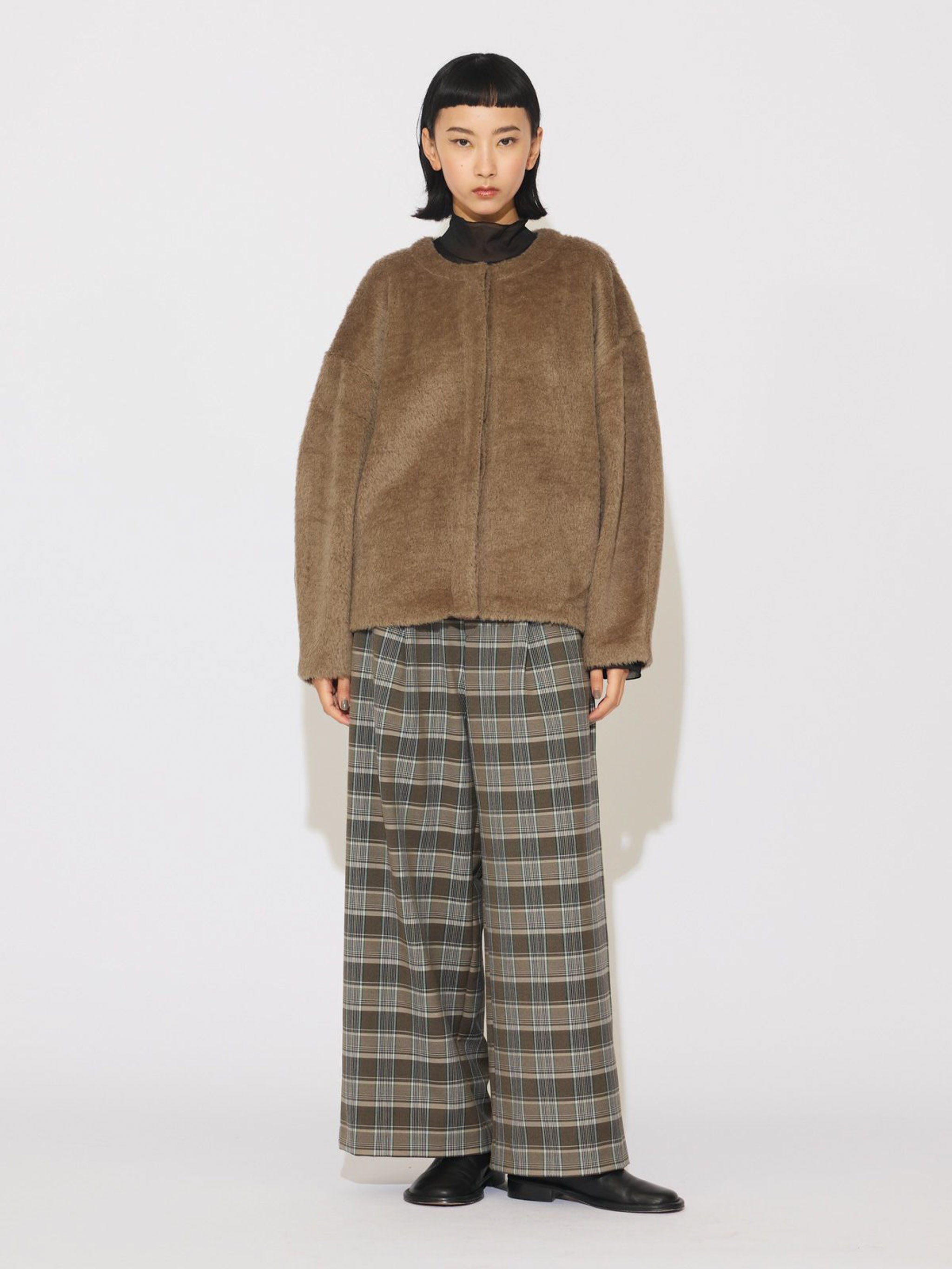 コクーンラウンドカーディガン