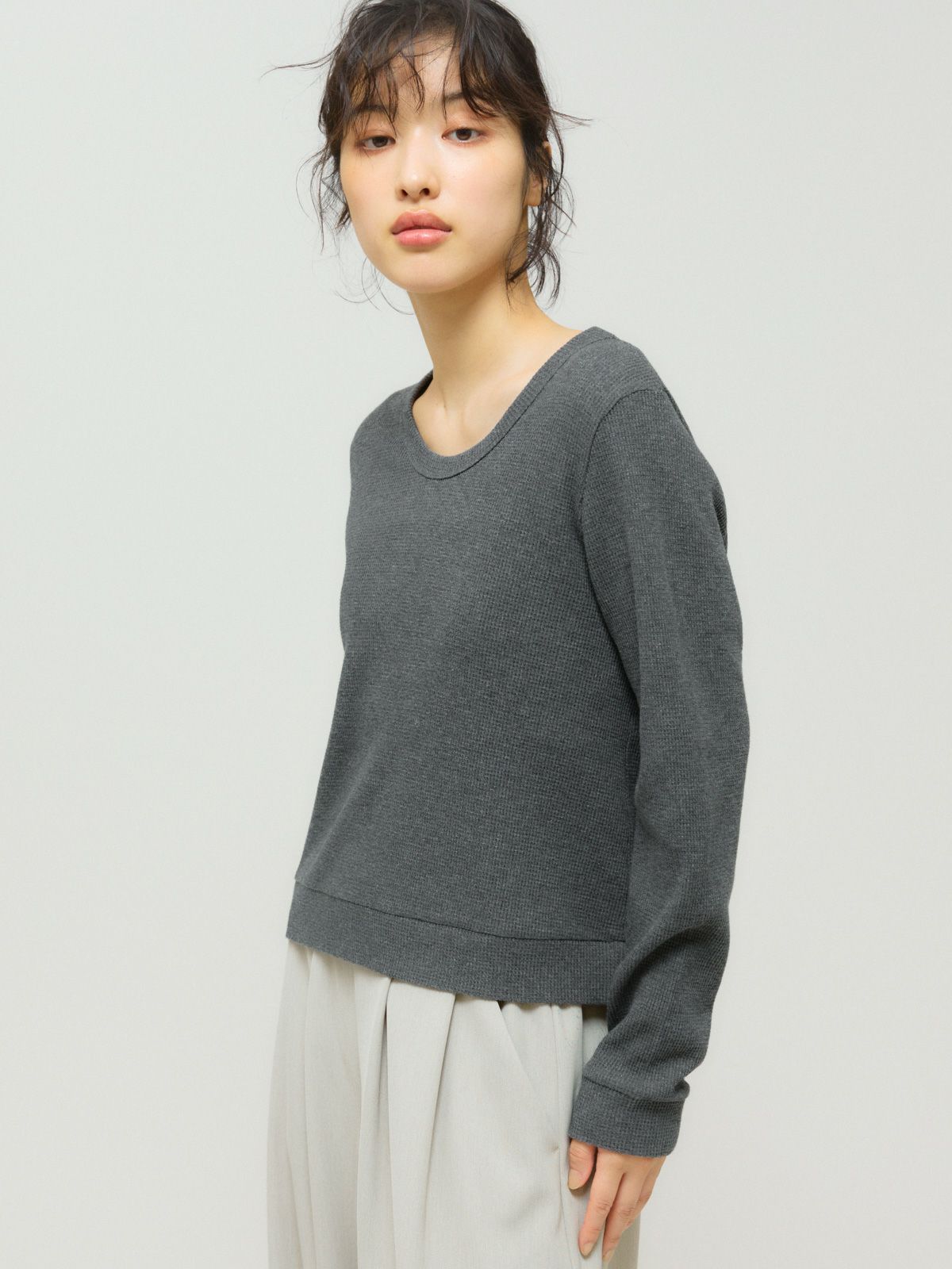 u neck waffle pullover