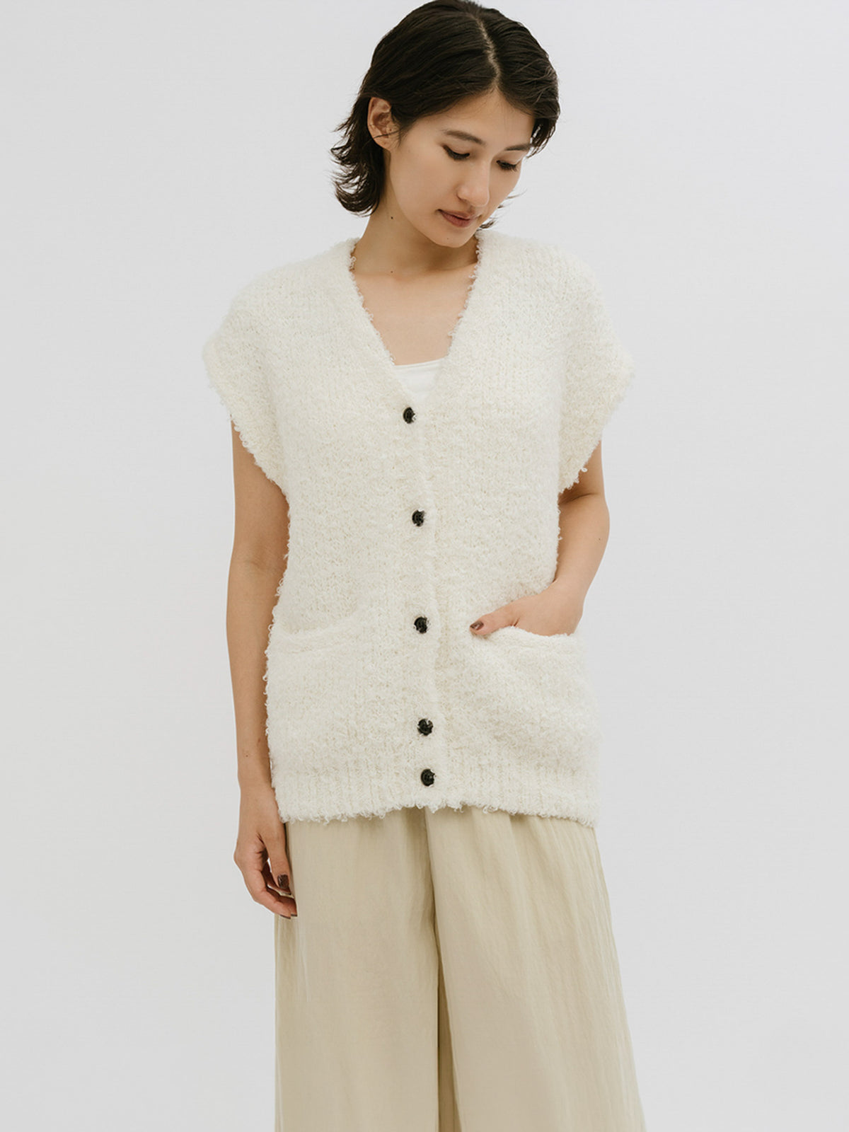 cloud loop vest