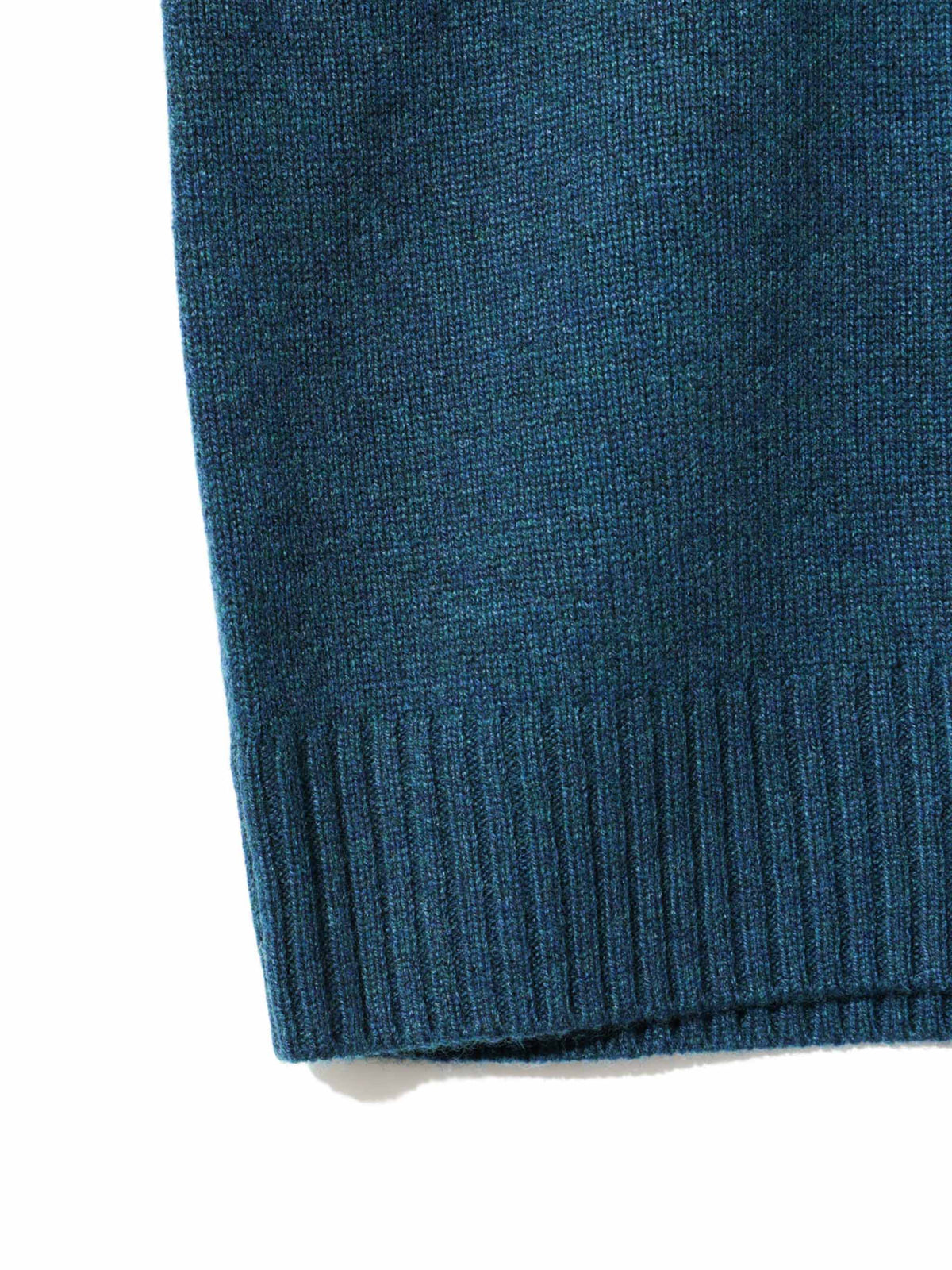 soft veil crew knit