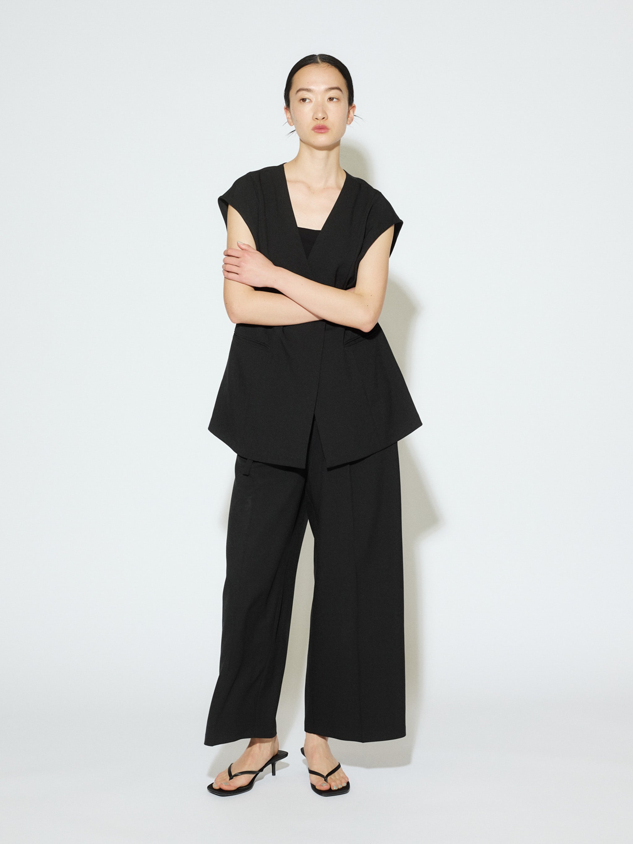 no collar vest