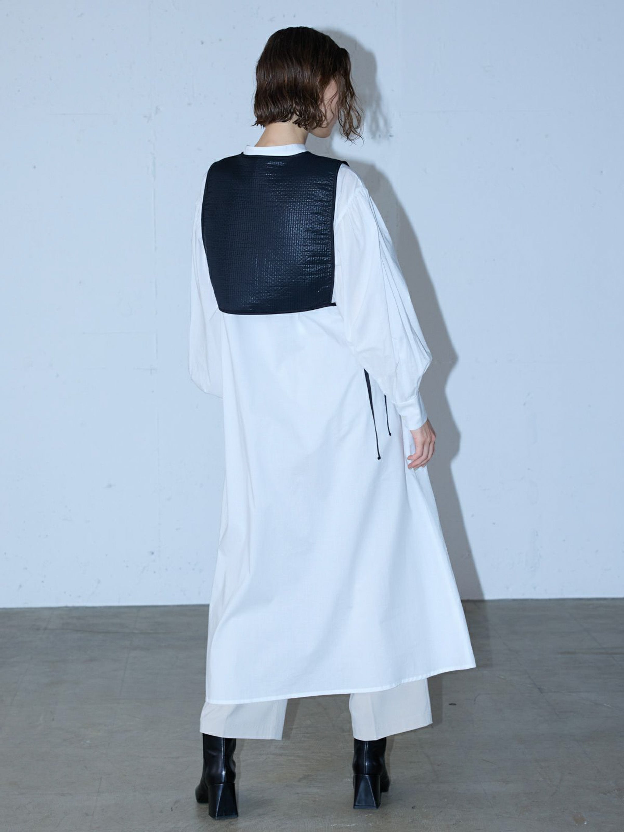 ベスト付きロングシャツワンピース