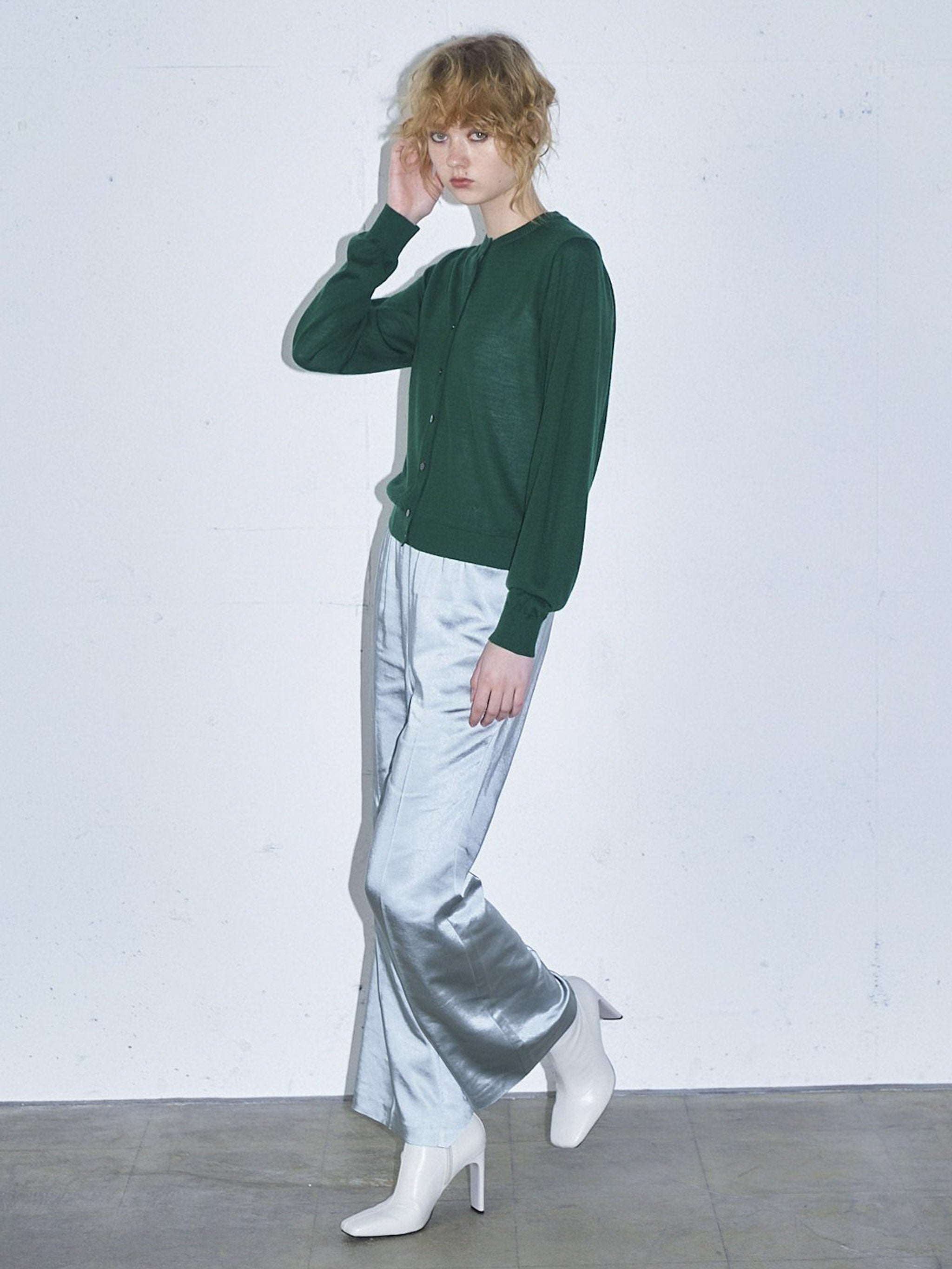 センタープレスサテンイージーパンツ(3-1048)