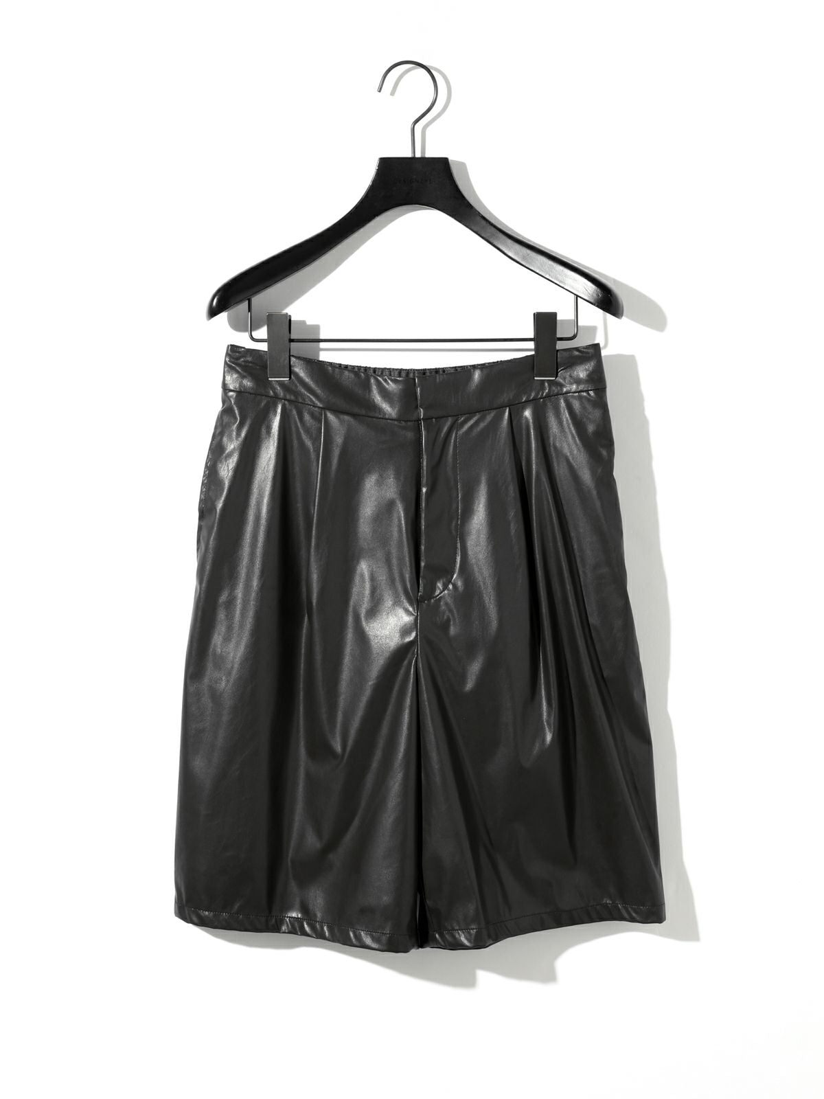 synthetic leather short pants