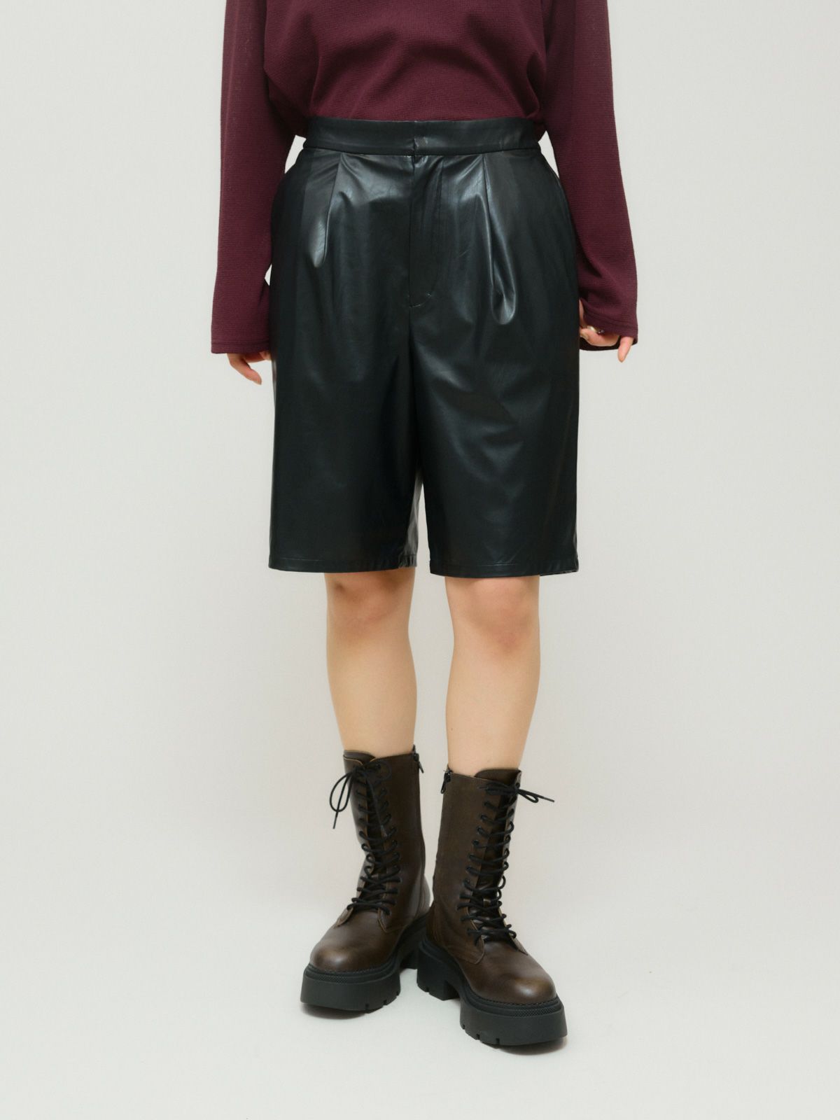 synthetic leather short pants