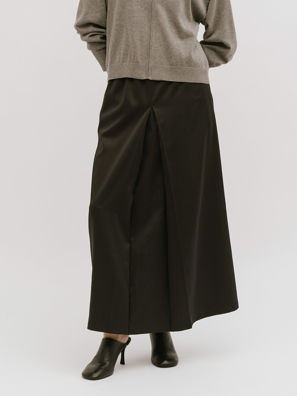 hidden fold skirt