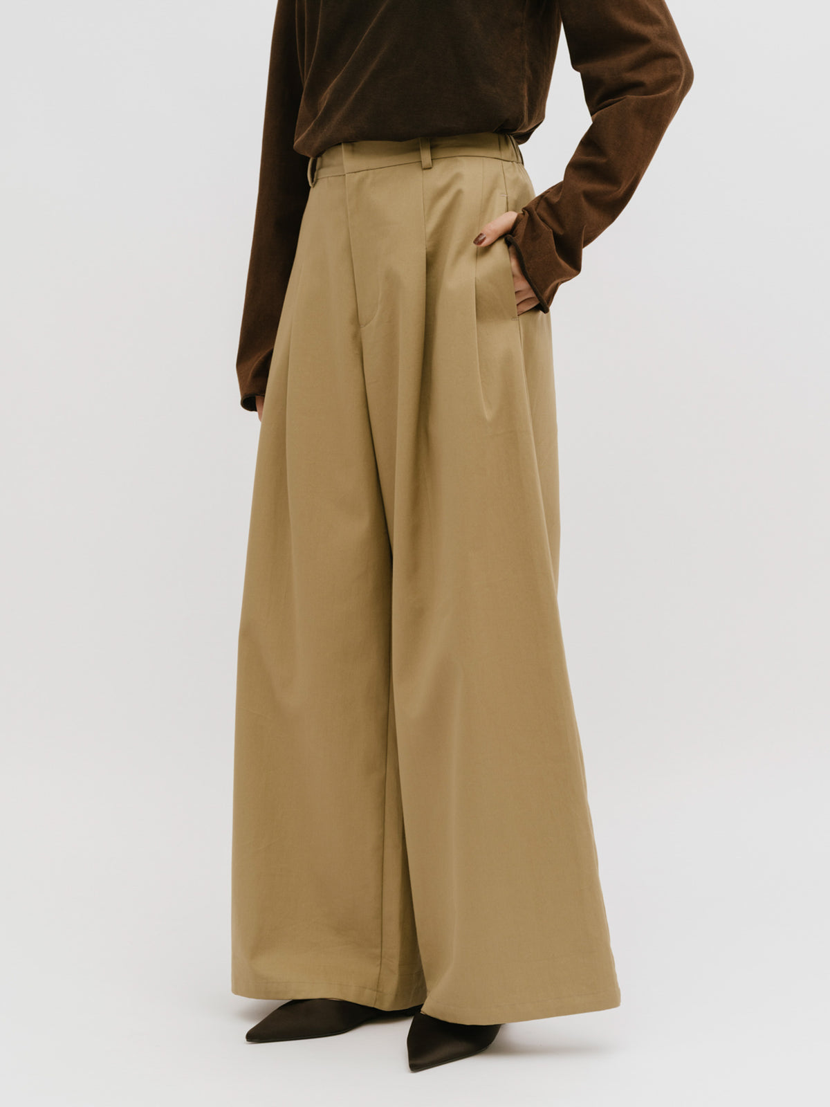 sculpt wide chino