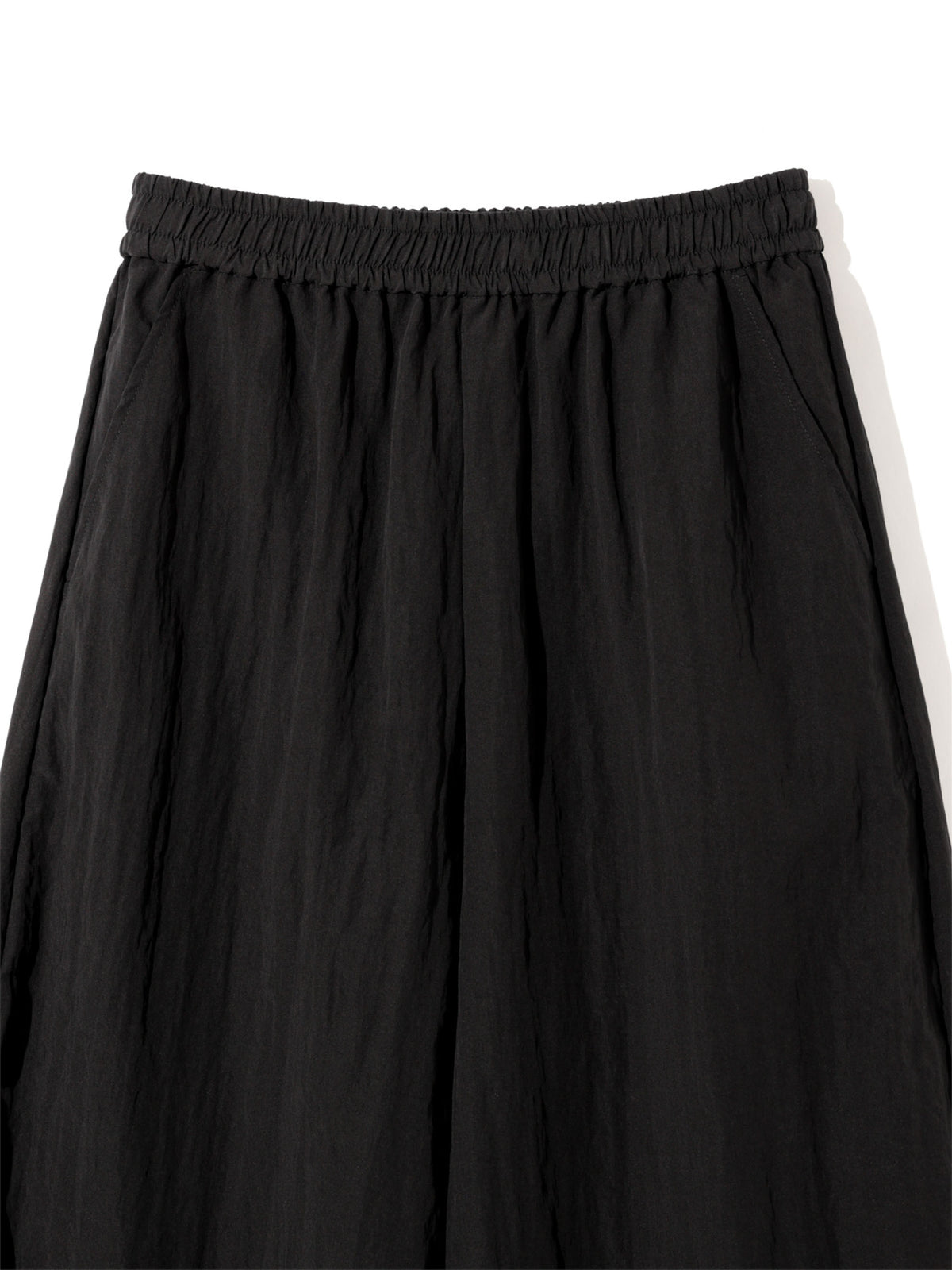 soft curve nylon pants