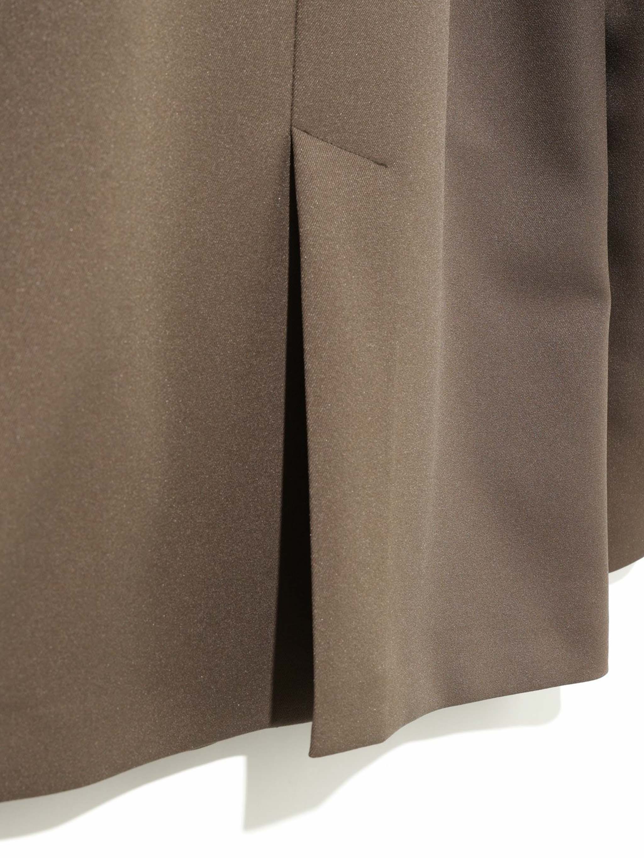 ベルト付きノーカラージャケット