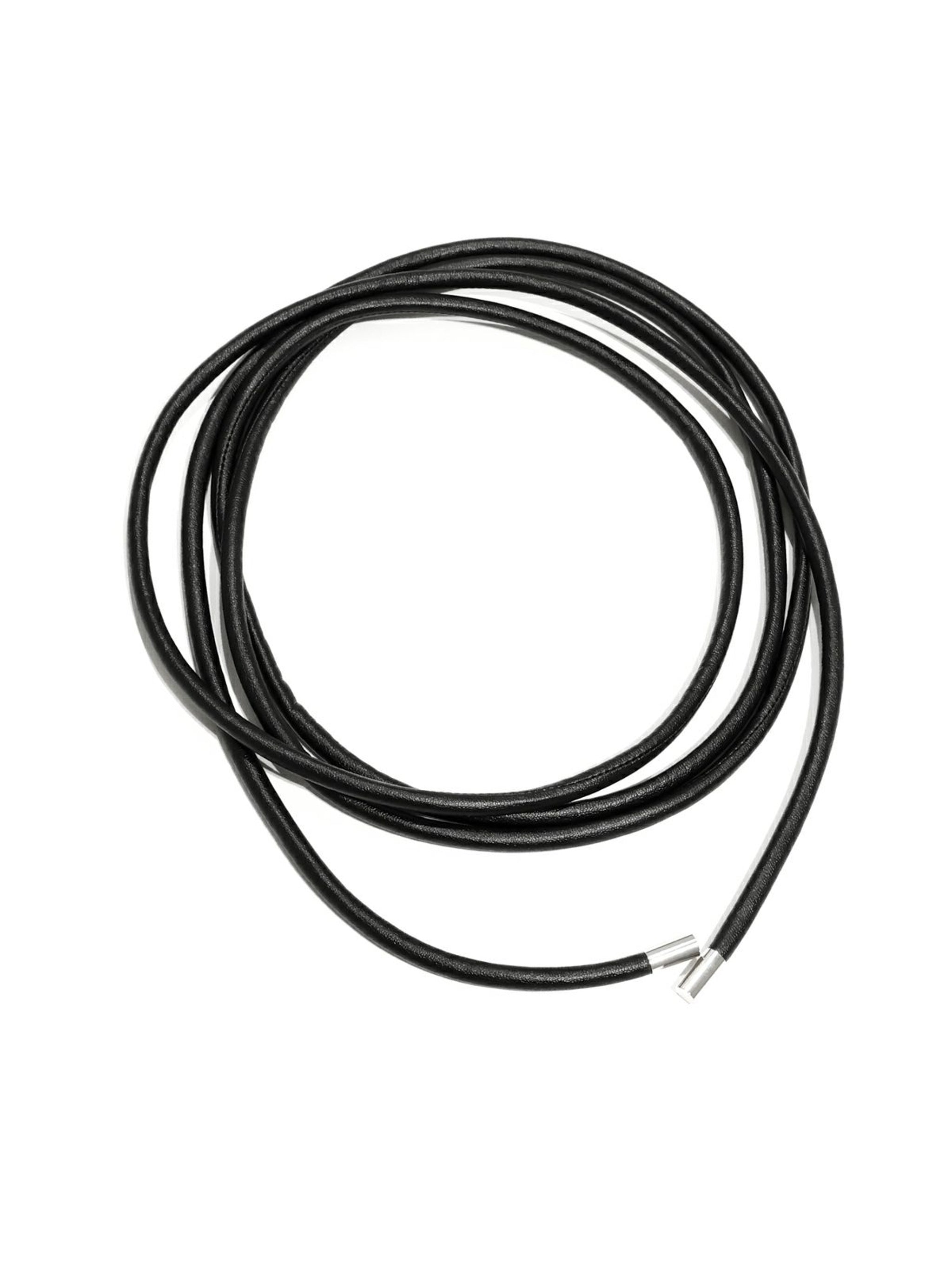 ベルト付きノーカラージャケット