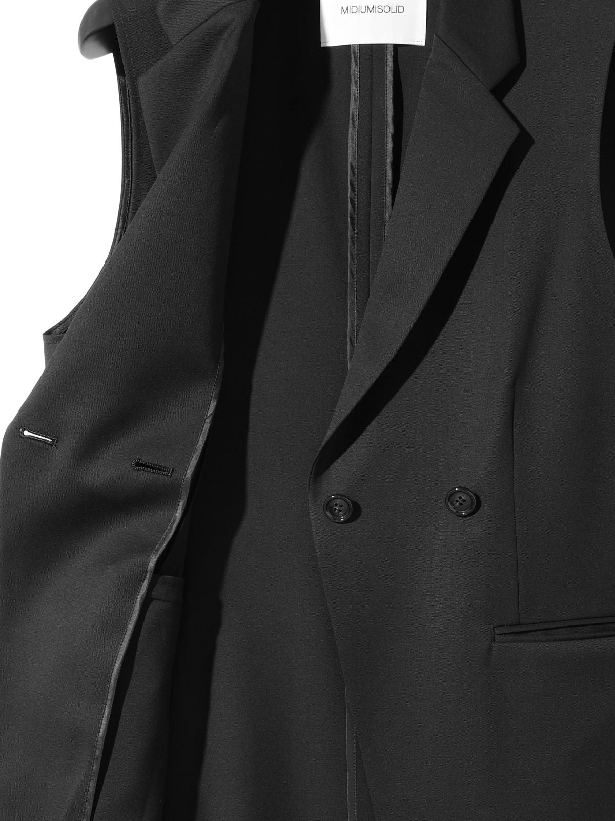 waist shape tailored gillet