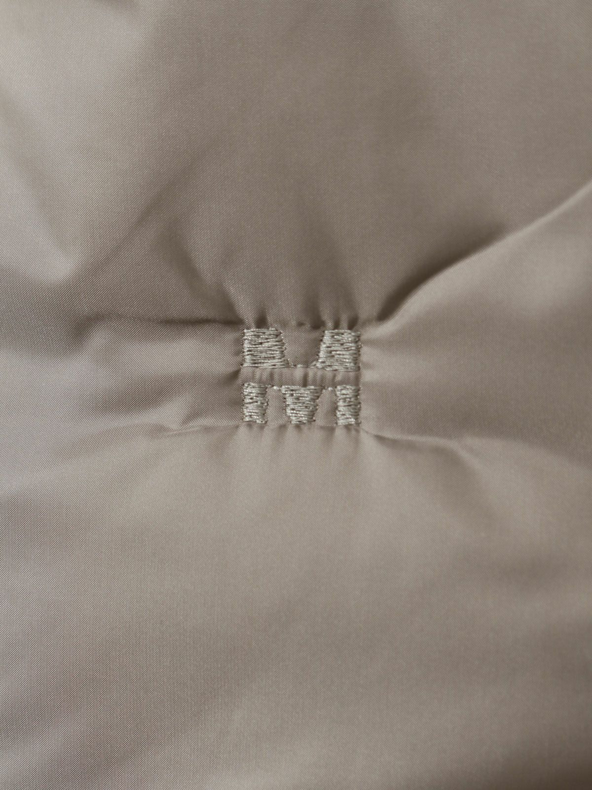 刺繍中綿ジップブルゾン(3-1182)