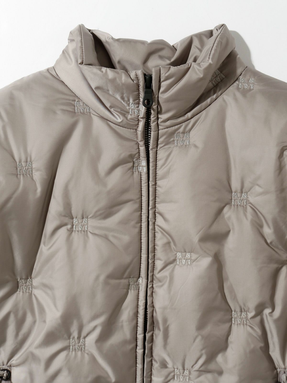 刺繍中綿ジップブルゾン(3-1182)