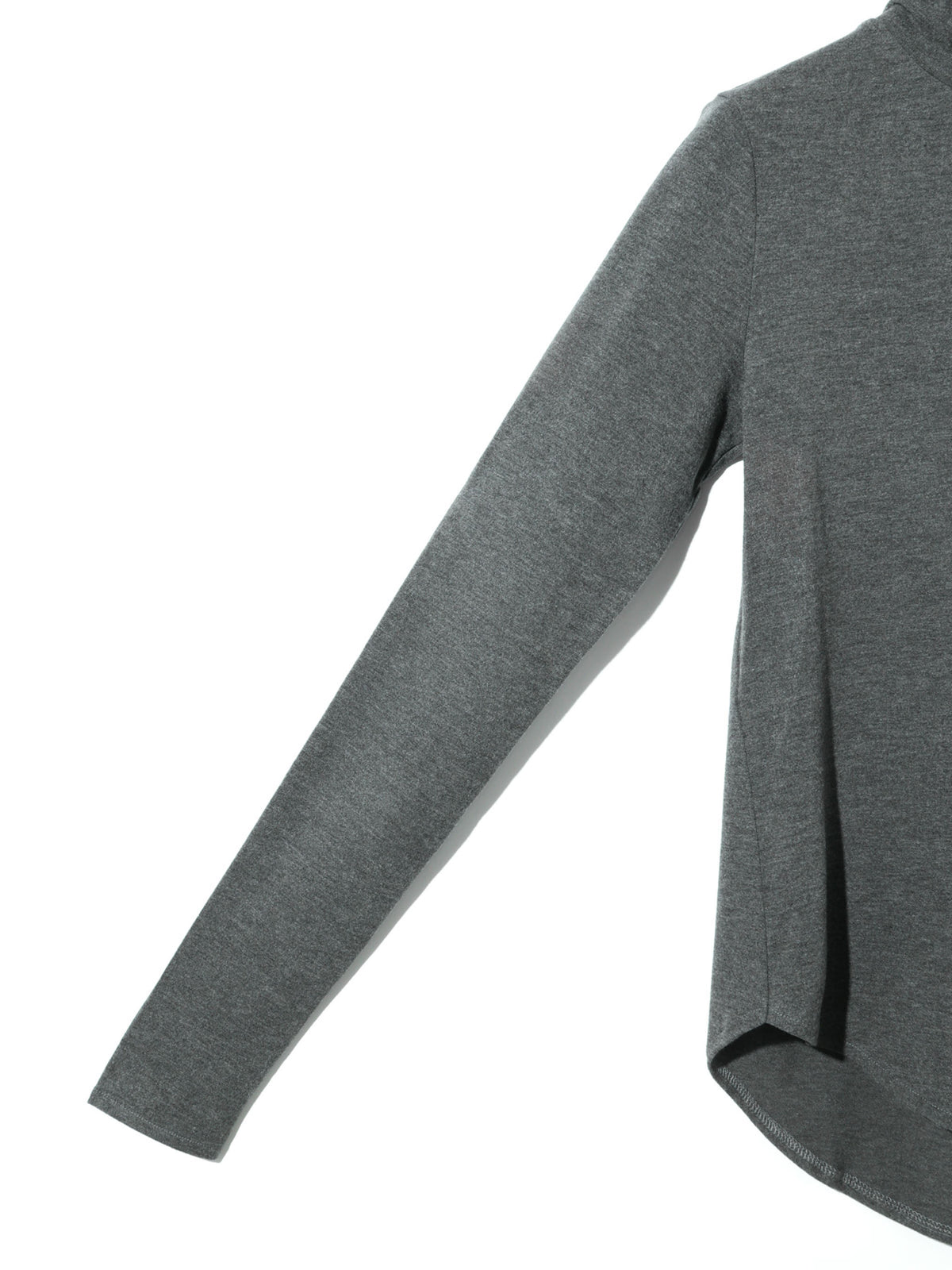 high neck round hem pullover