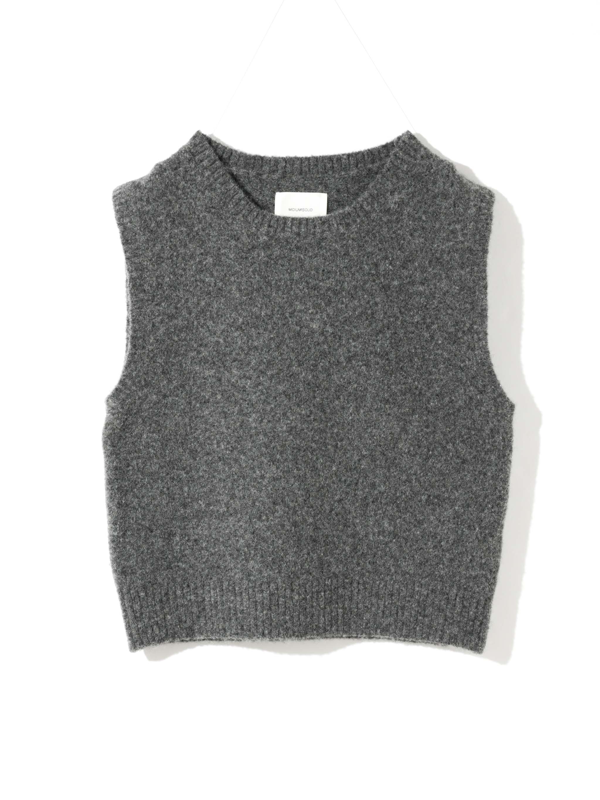 wool no sleeve pullover