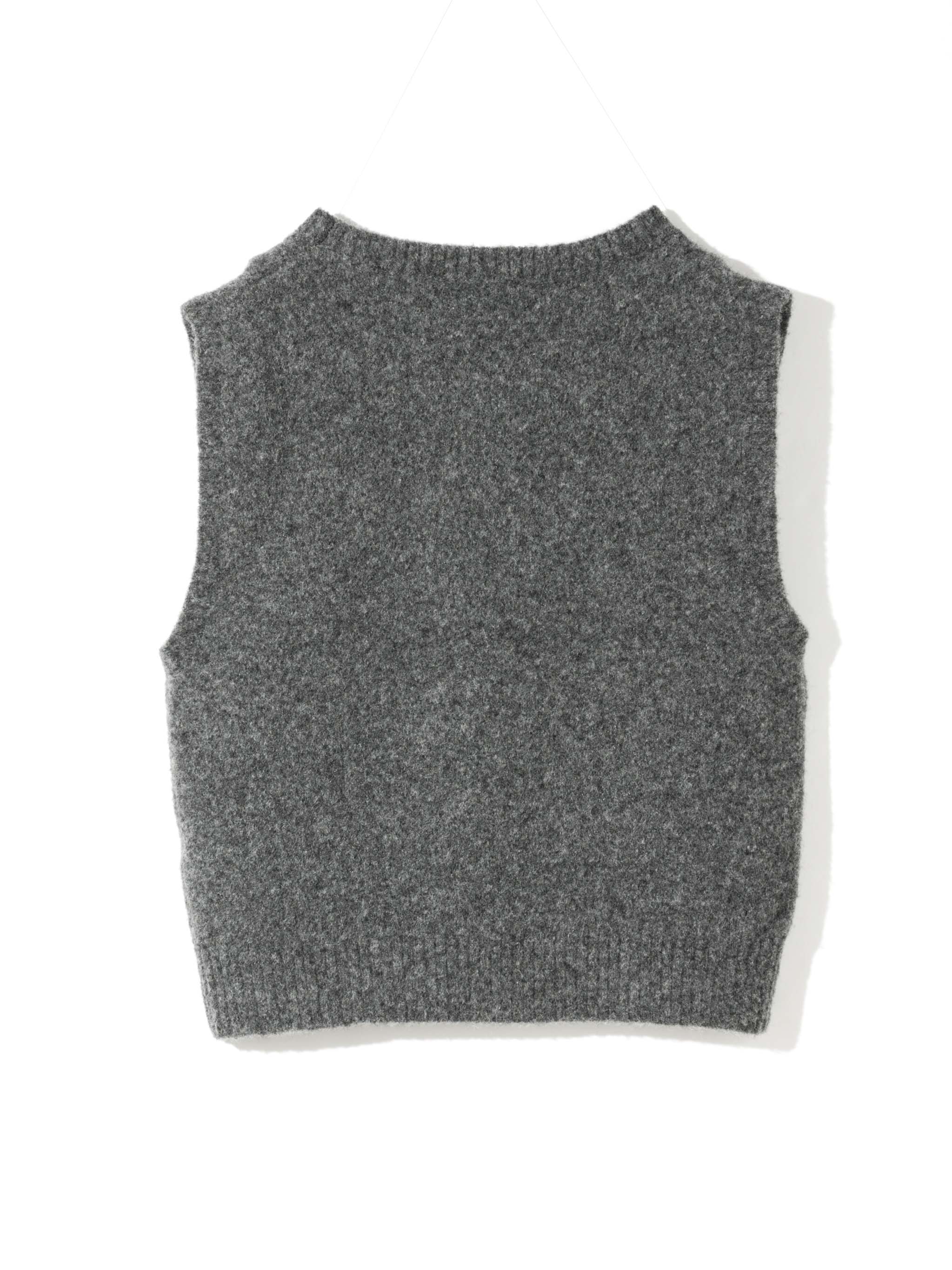 wool no sleeve pullover