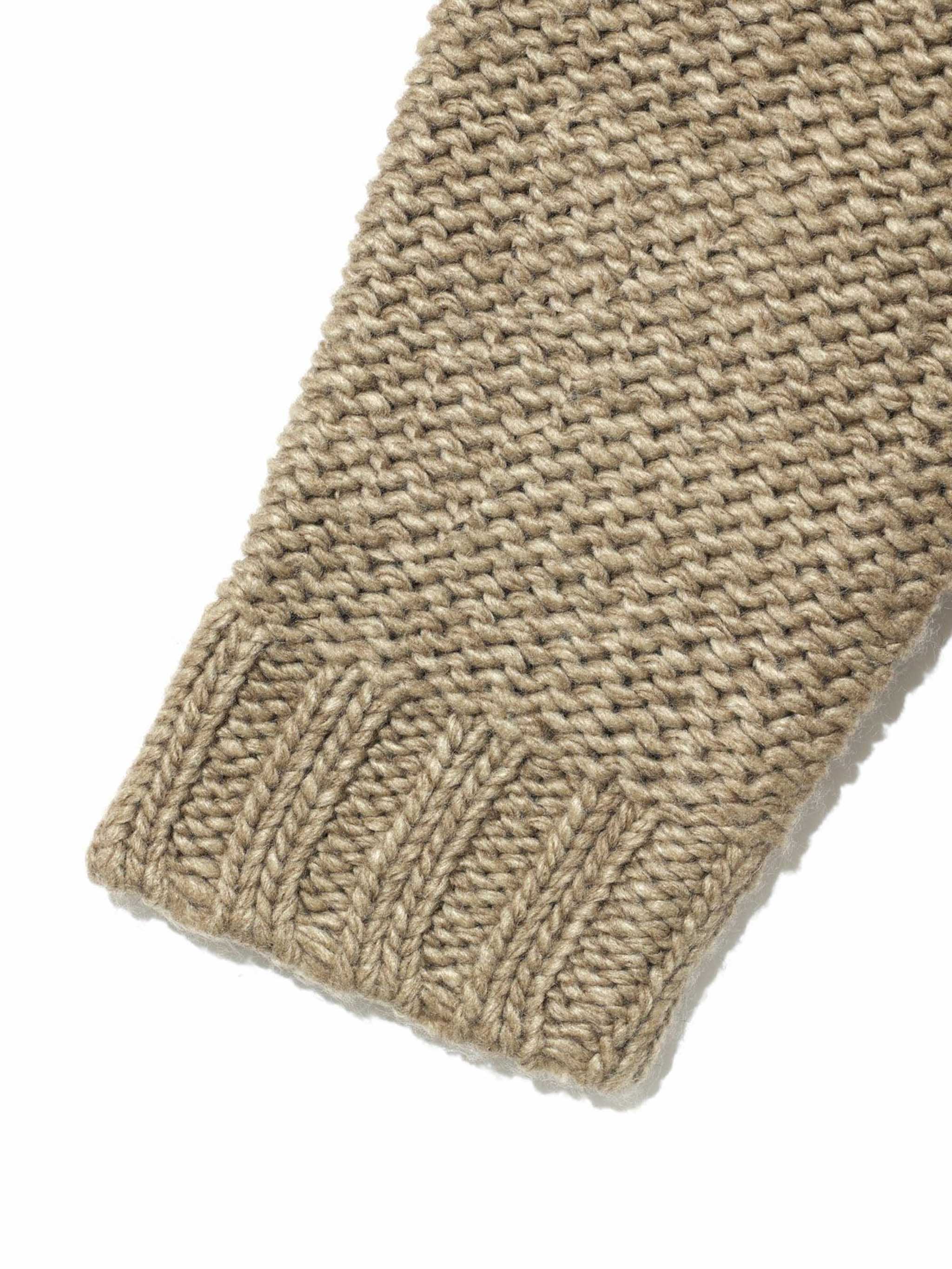 ローゲージVネックプルオーバー