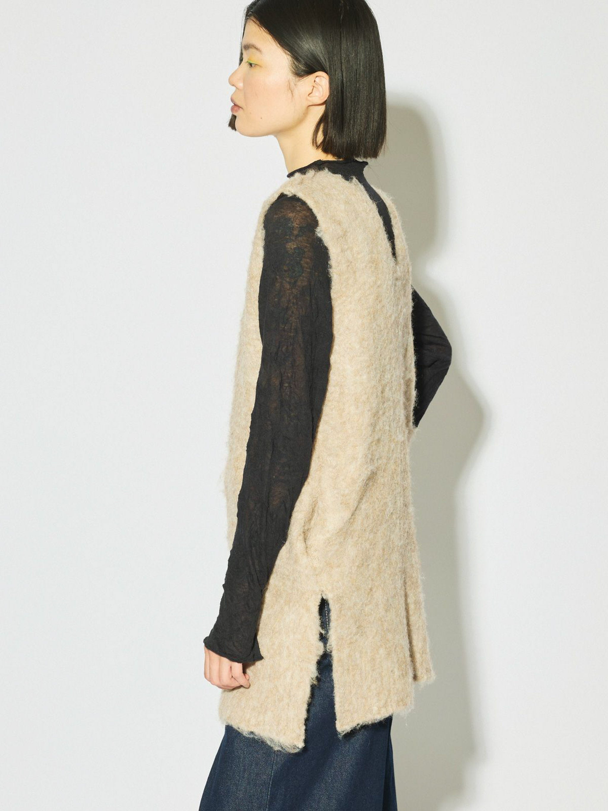 起毛ニットVネックベスト