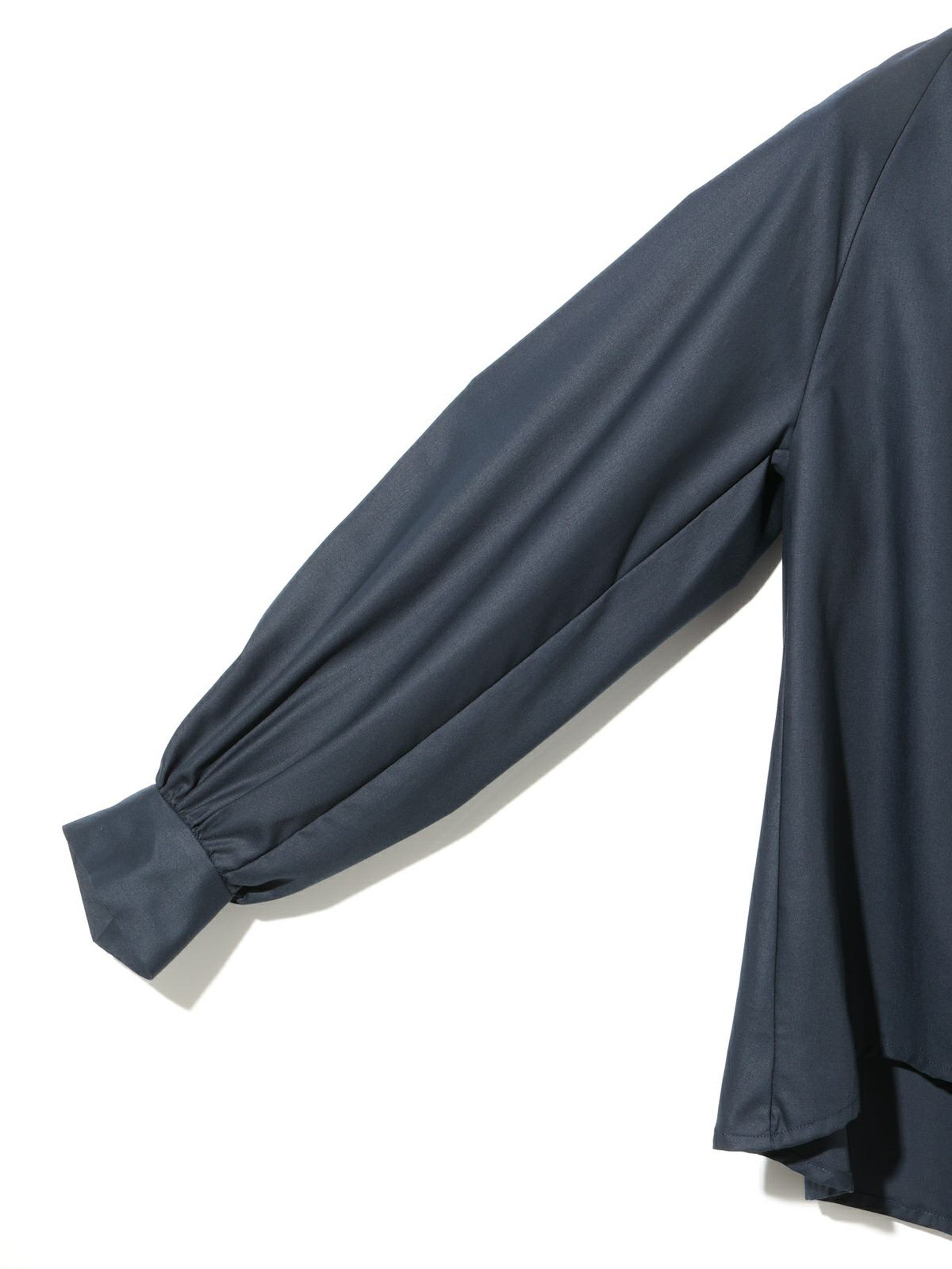 ハイネックギャザーブラウス