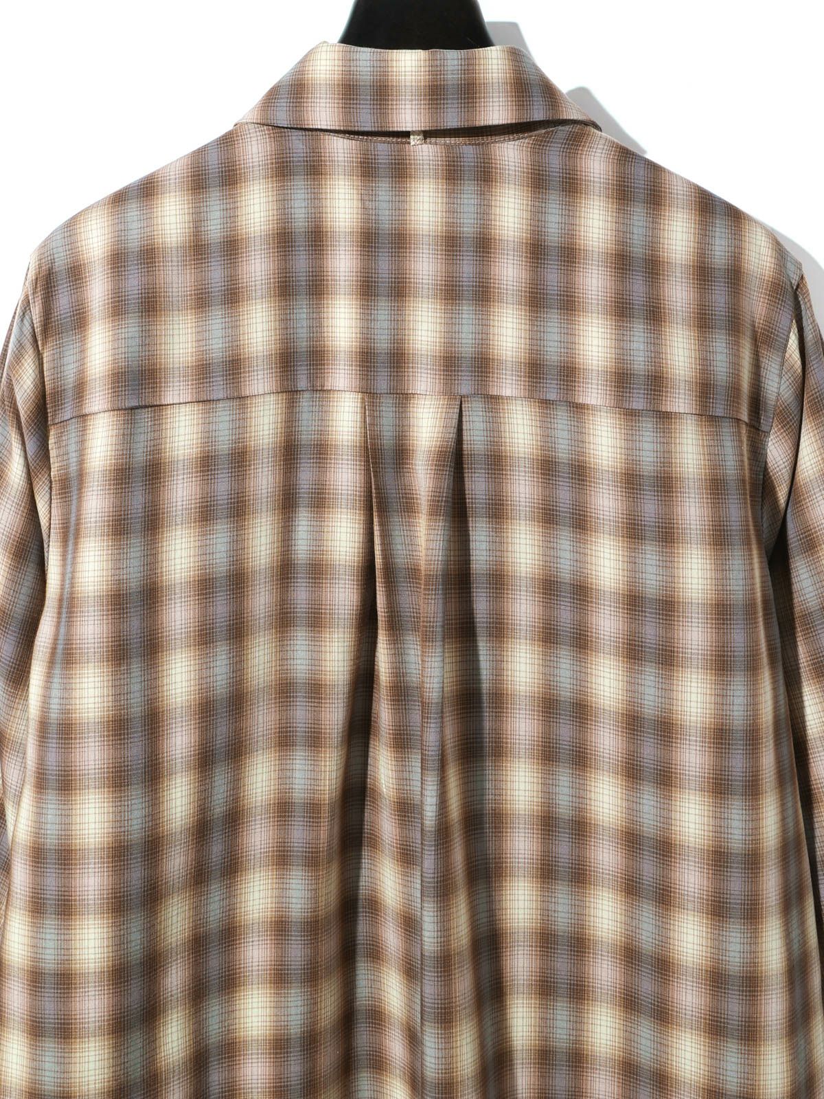 check regular collar shirt with tie