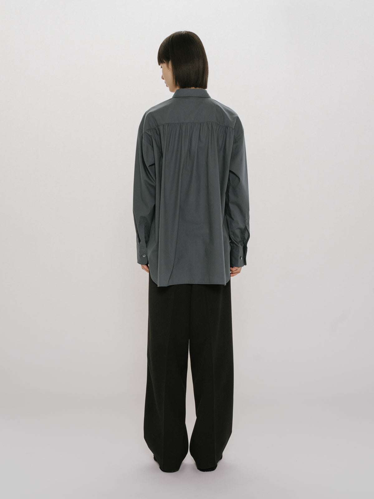 basic backgathered shirt
